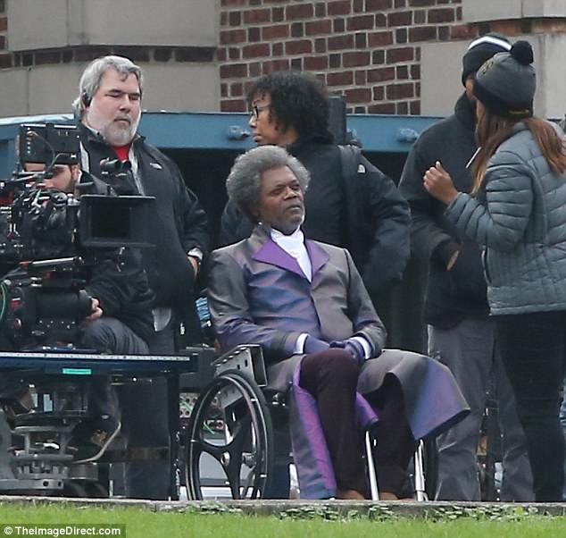 Samuel L. Jackson - Glass Samuel L. Jackson - Glass