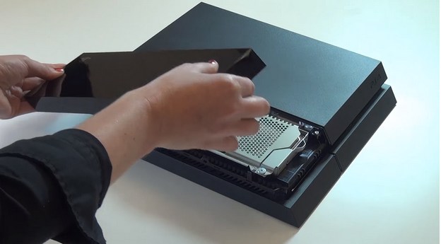Cómo refrigerar la PS4 y reducir el ruido Cómo refrigerar la PS4 y reducir el ruido