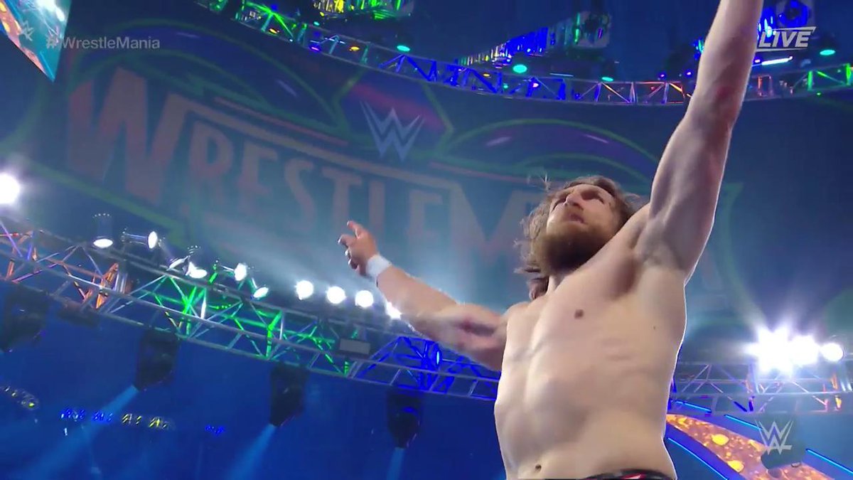 WWE WrestleMania 34 - Daniel Bryan y Shane McMahon vs. Kevin Owens y Sami Zayn WWE WrestleMania 34 - Daniel Bryan y Shane McMahon vs. Kevin Owens y Sami Zayn