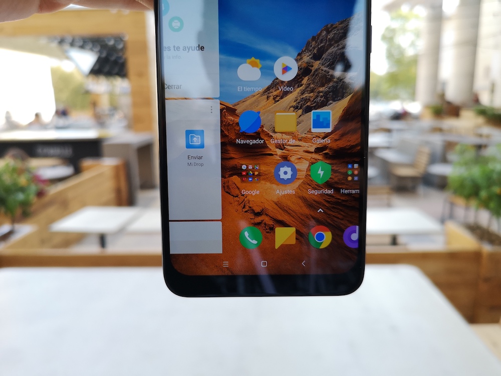 PocoPhone F1 PocoPhone F1