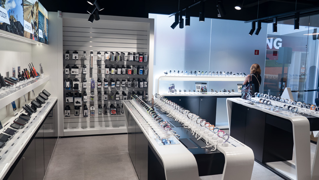 Garmin abre su primera tienda en España Garmin abre su primera tienda en España