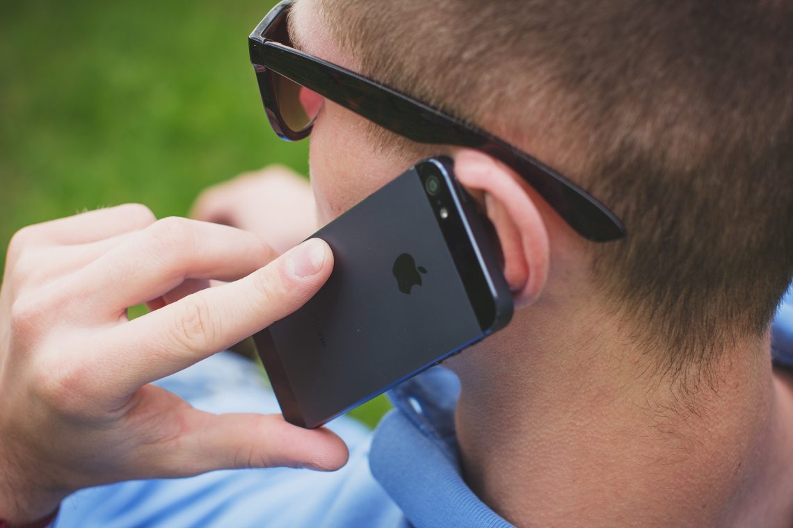 Cómo grabar llamadas de voz en un móvil Android o iPhone