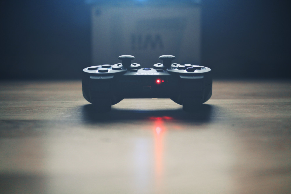 mando de videojuego, consola Cosas de tu día a día basadas en invetigaciones de la NASA