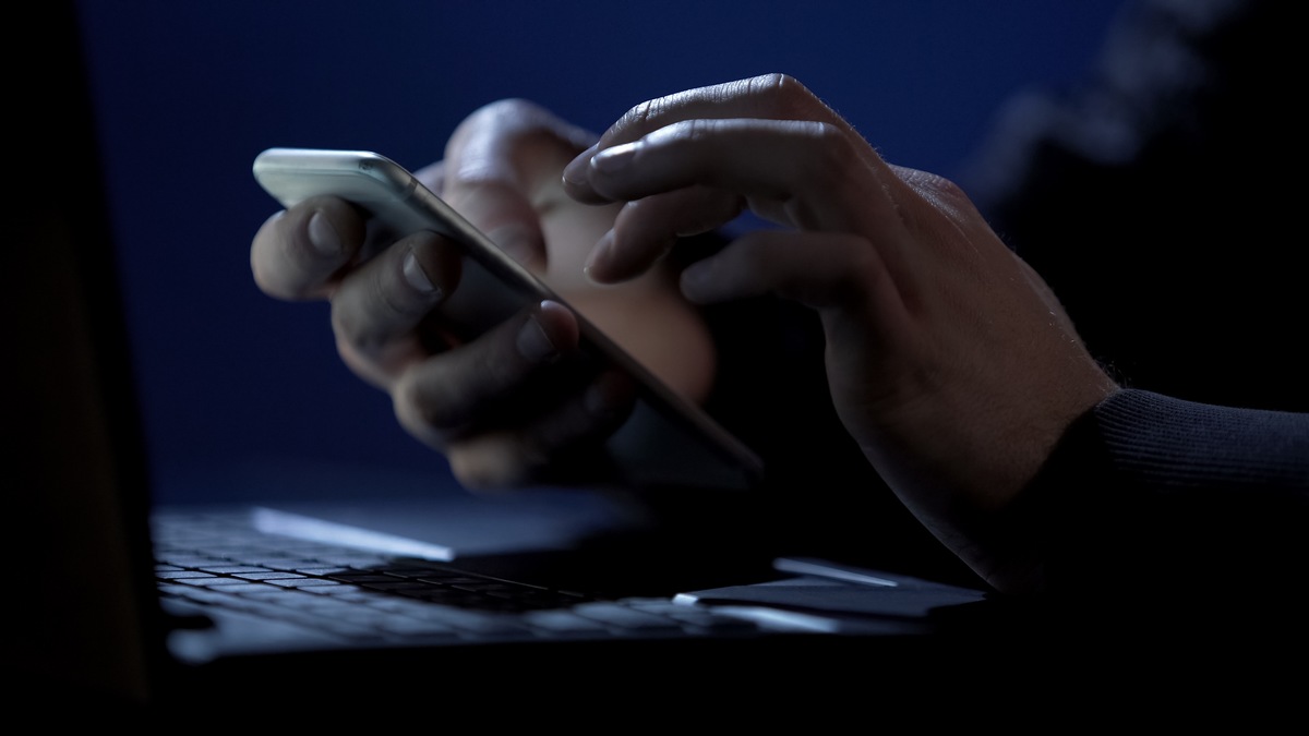 ¿Qué hacer si te roban el móvil? Móvil robado