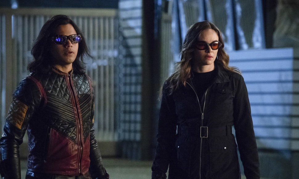 Cisco Ramon (Vibe) y Caitlin Snow (Killer Frost) Cisco Ramon (Vibe) y Caitlin Snow (Killer Frost)