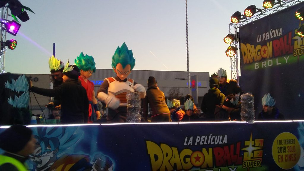 Dragon Ball Super Broly cabalgata Reyes Magos Dragon Ball Super Broly cabalgata Reyes Magos