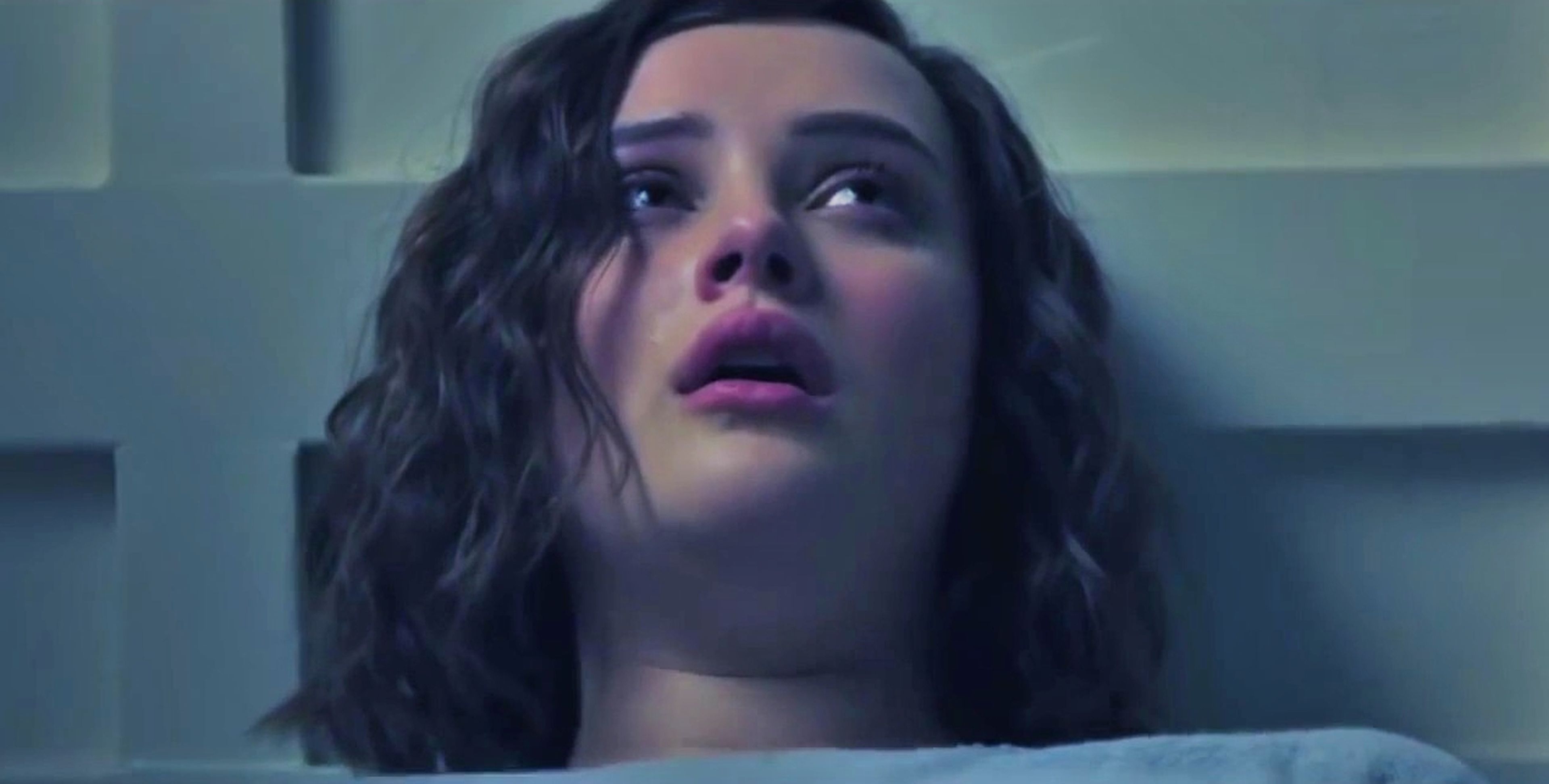 Por trece razones - Netflix retira la explícita escena del suicidio de Hannah