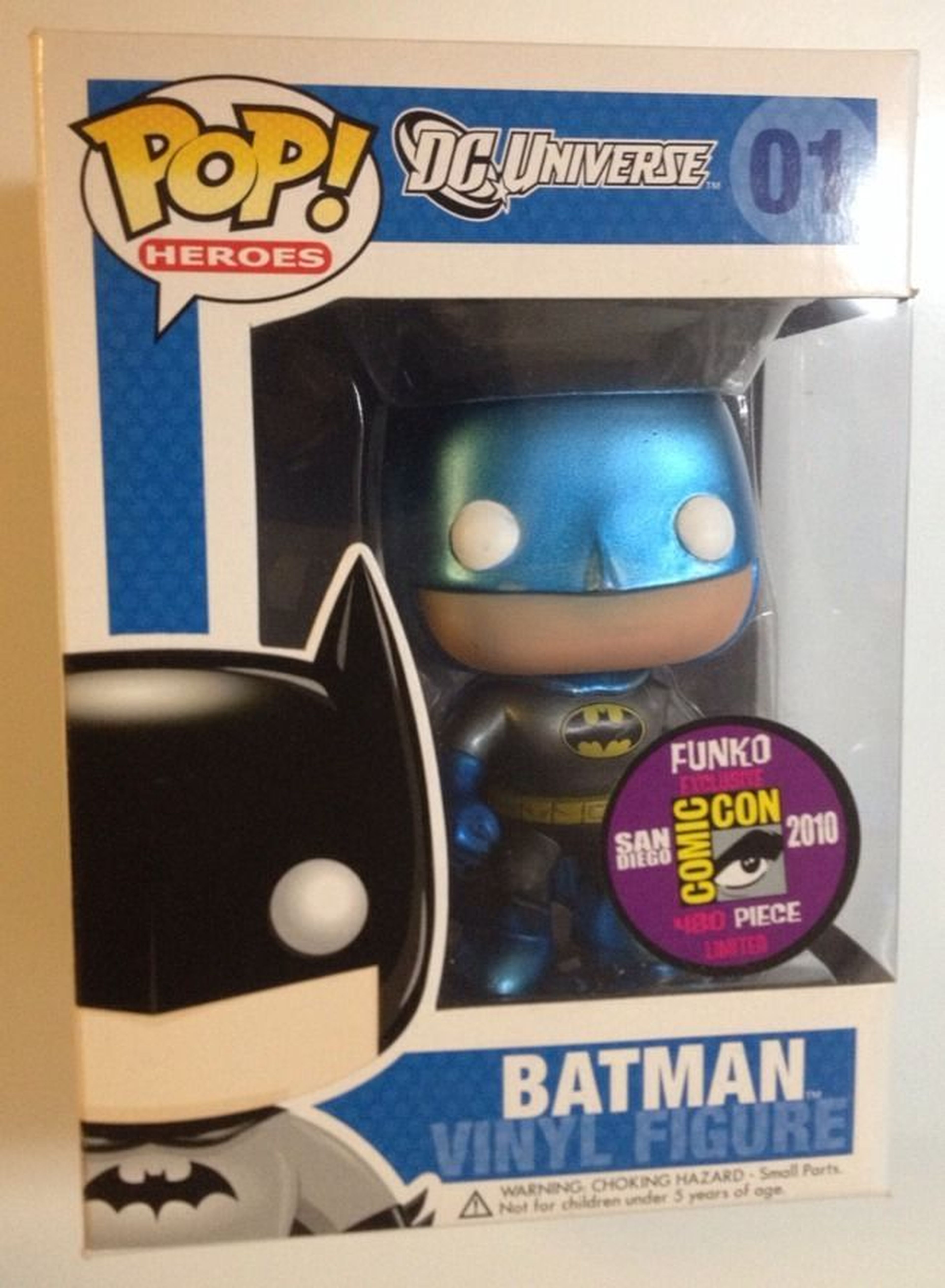 Batman traje azul metálico