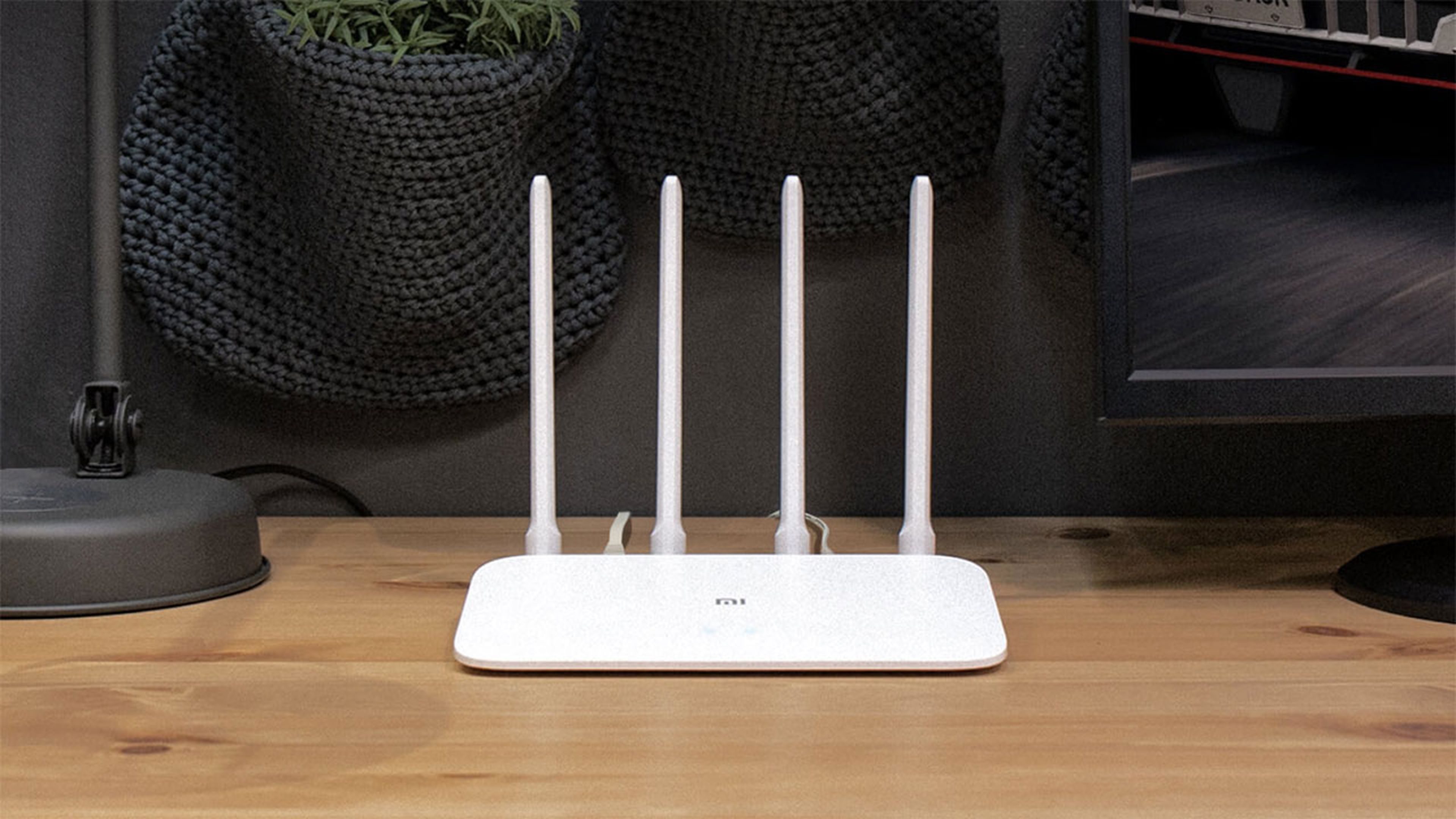 Trucos caseros muy sencillos para mejorar de inmediato (y sin gastar un  euro) la señal WiFi de tu casa