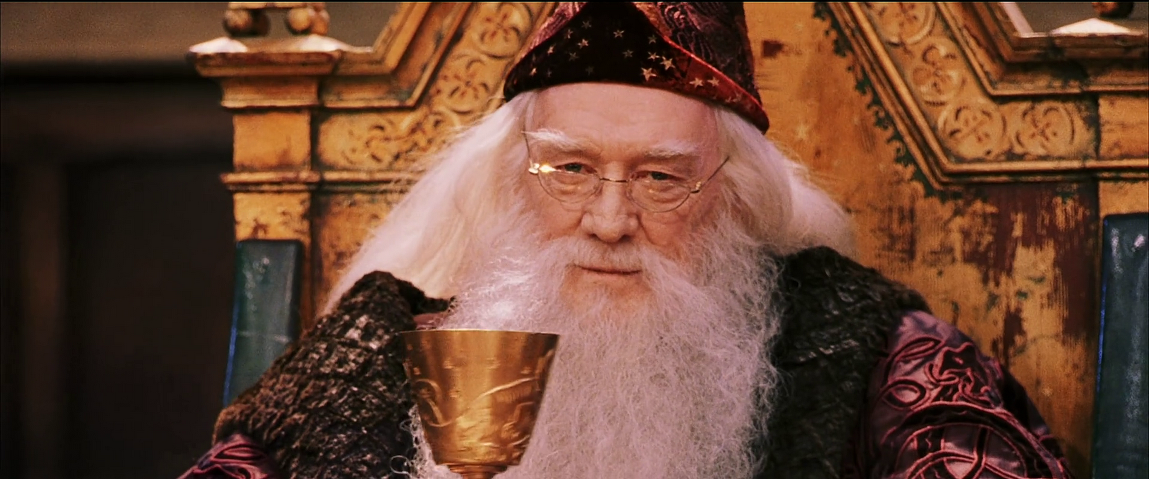 Richard Harris como Dumbledore - Harry Potter y la piedra filosofal