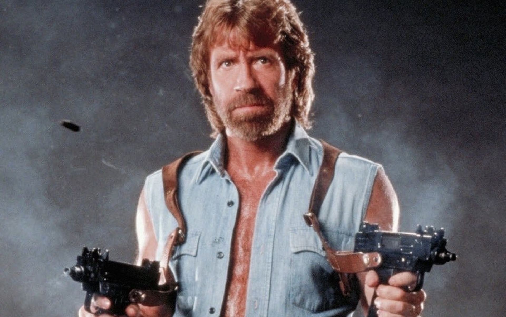 Hoy cumple 80 años Chuck Norris, el tío más duro del cine