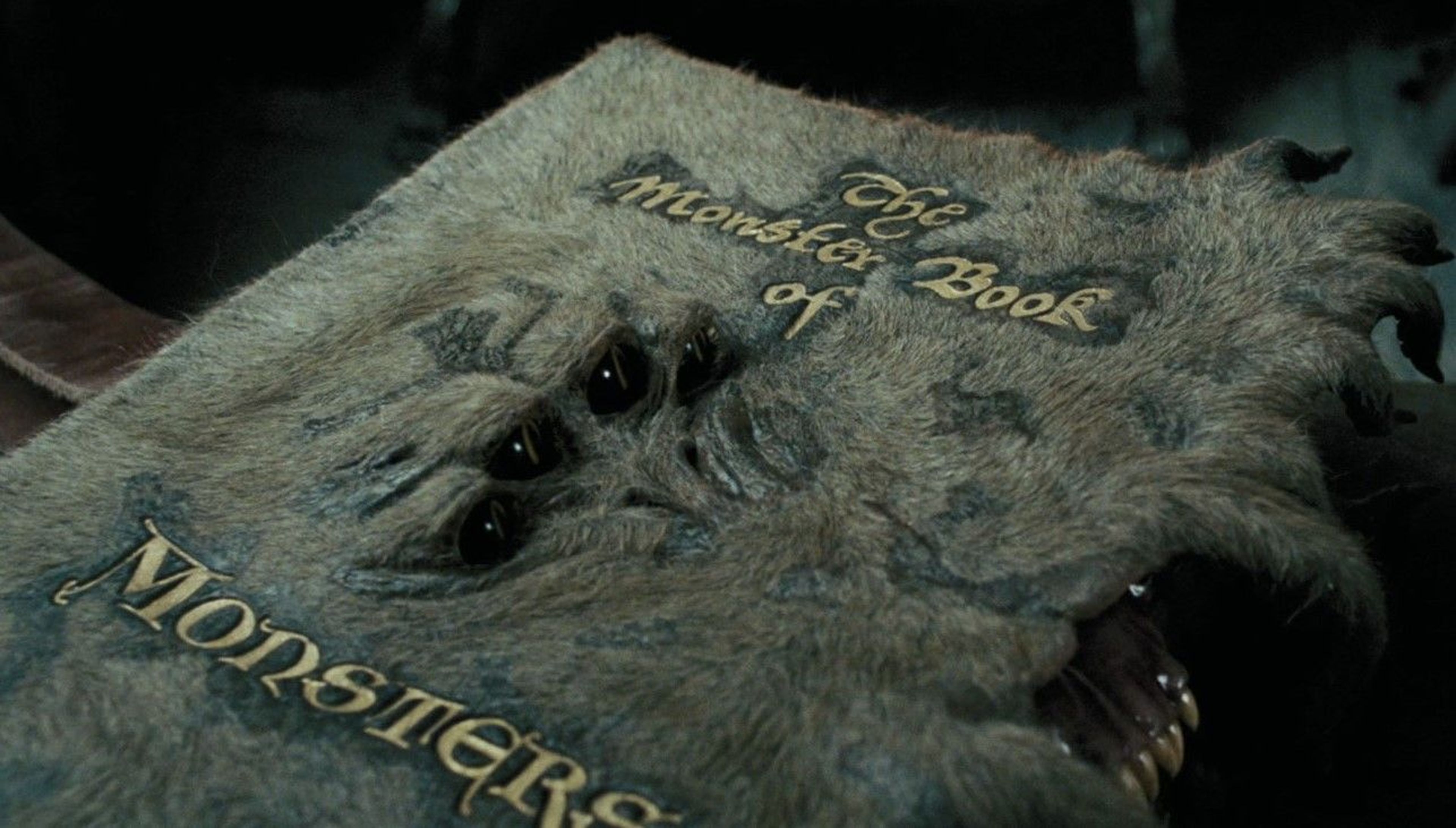 El monstruoso libro de los monstruos de Harry Potter