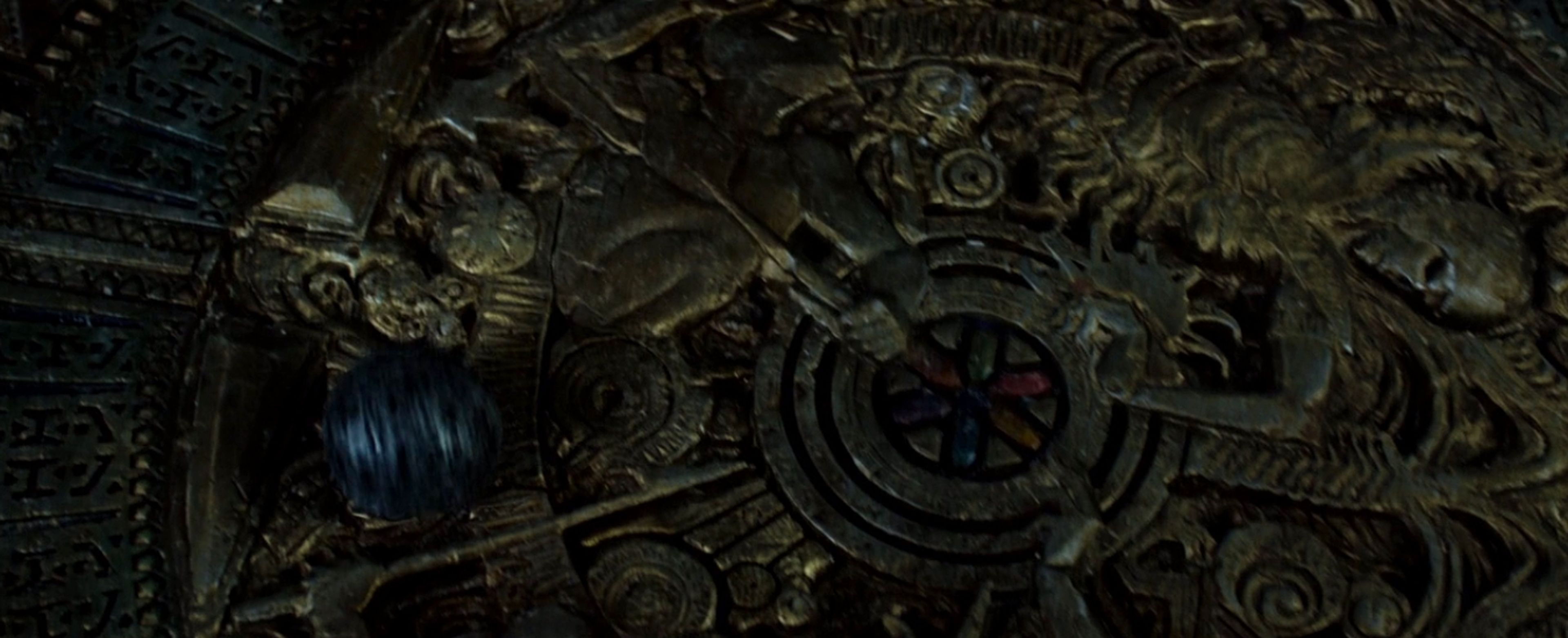 El mural que aparece al principio de Guardianes de la Galaxia representa a los creadores de las Gemas del Infinito