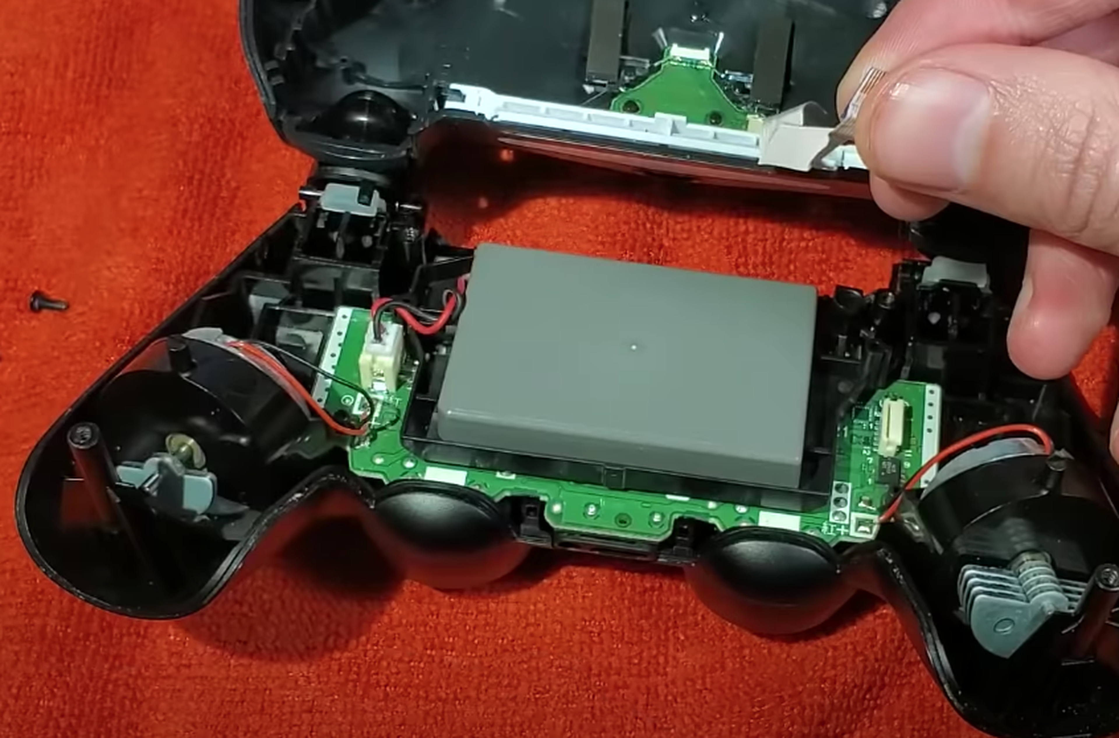Batería mando PS4 conector pequeño