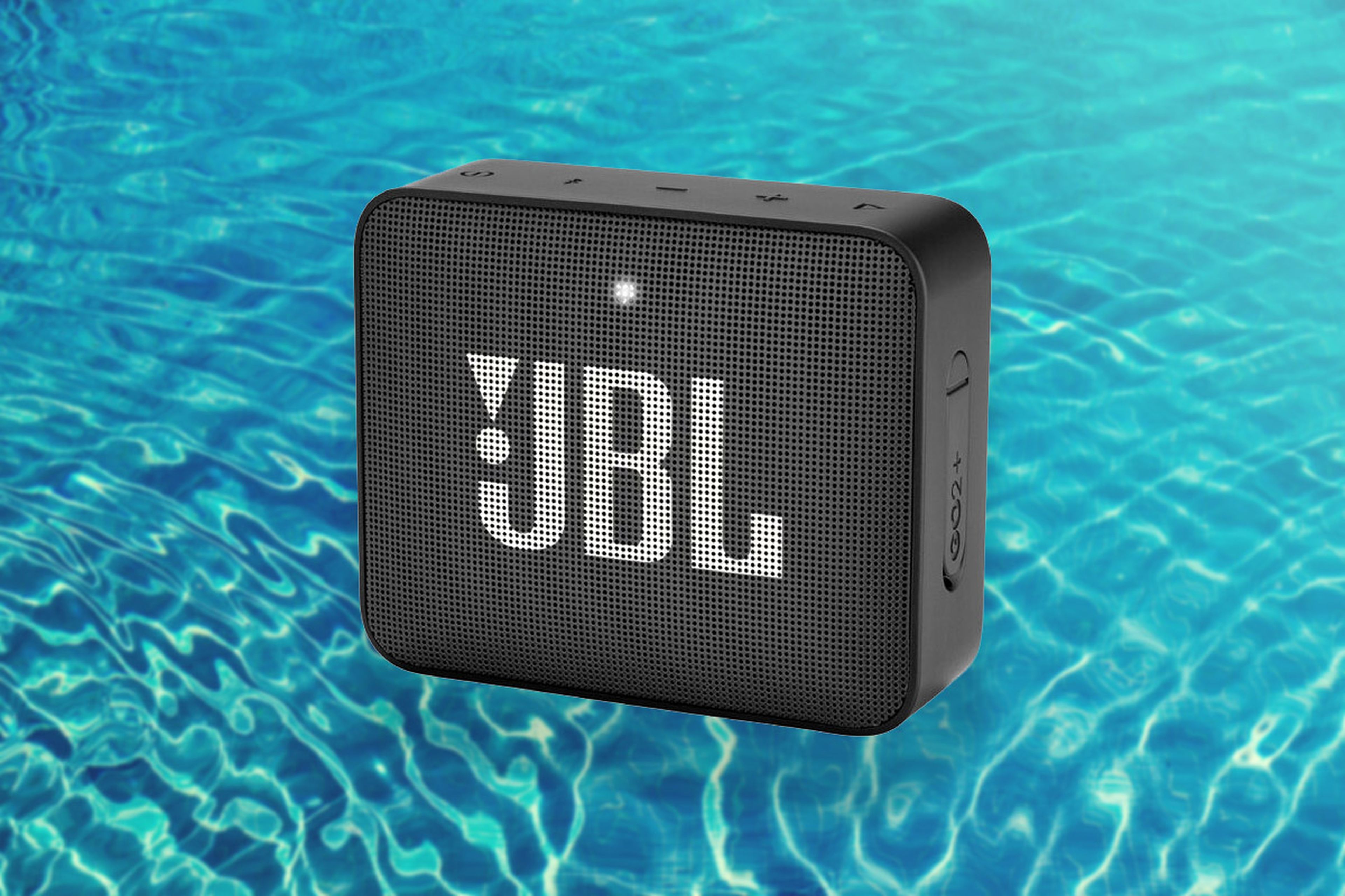 Sube el volumen con este altavoz Bluetooth JBL GO2+ por solo 24