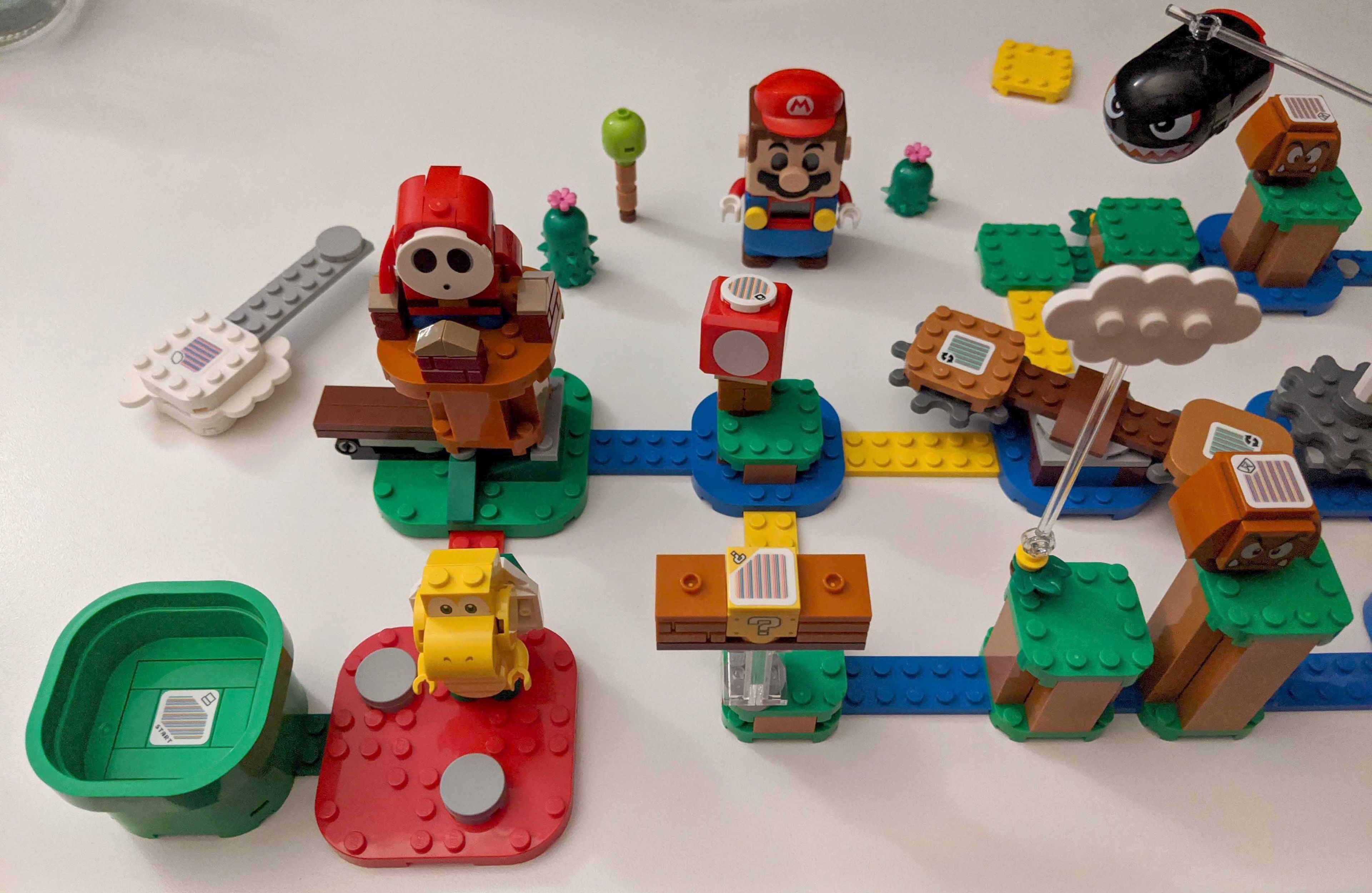 LEGO Super Mario nivel creado