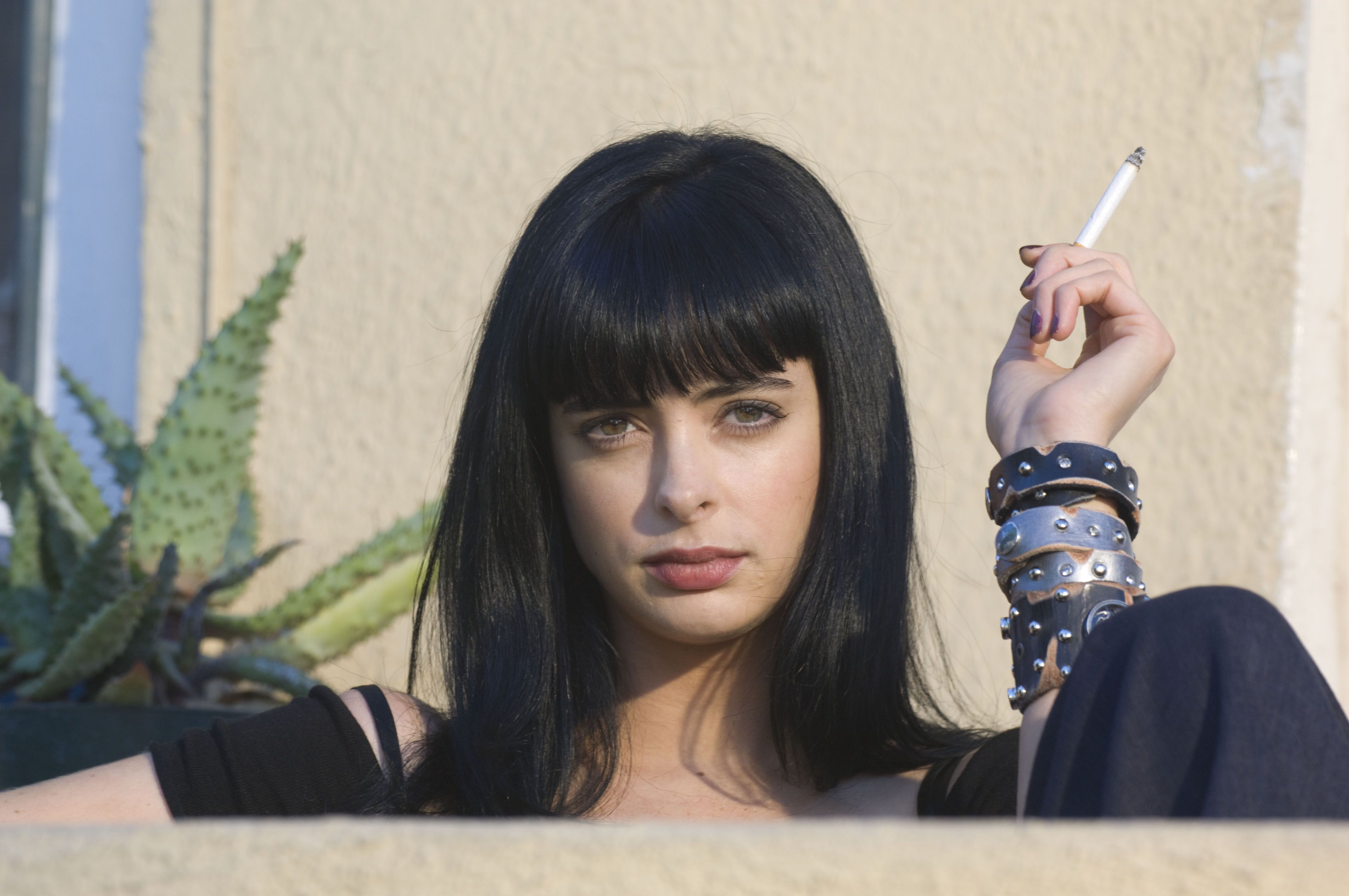 Krysten Ritter Será La Protagonista De Night Books, La Nueva Película ...