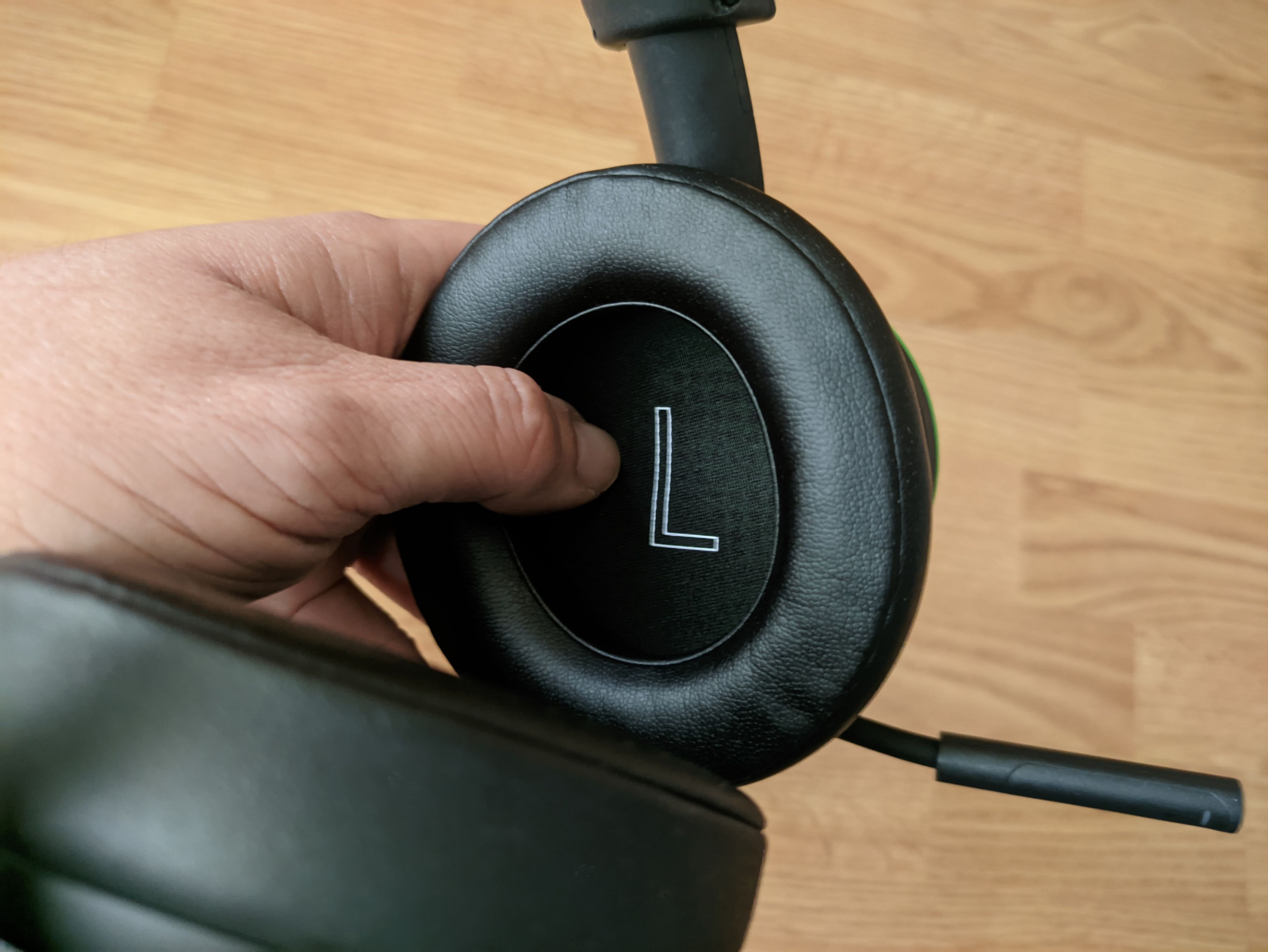 Análisis Xbox Wireless Headset almohadillas