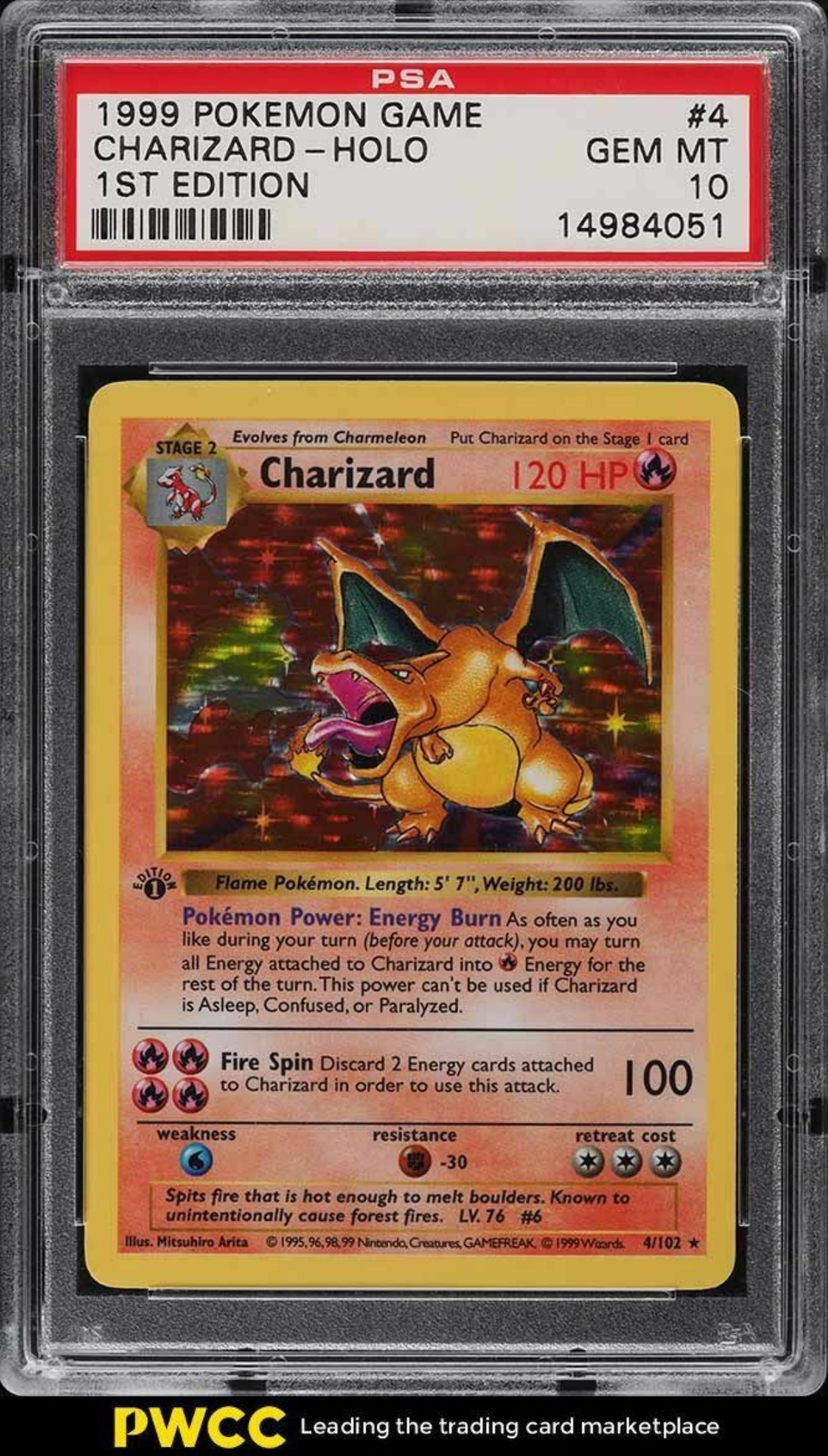 Carta Pokémon Charizard 300.000 dólares