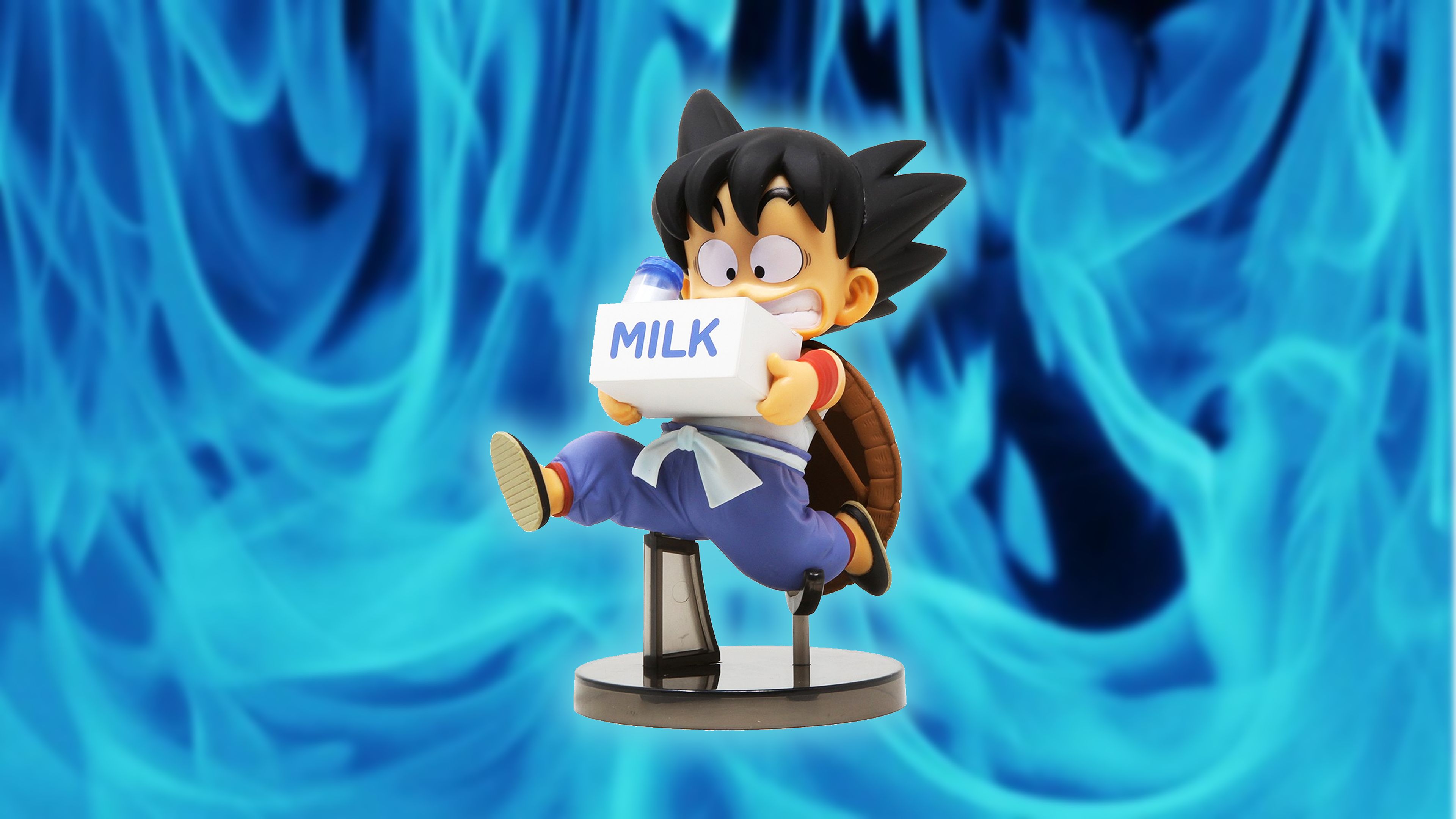 Figura Goku leche