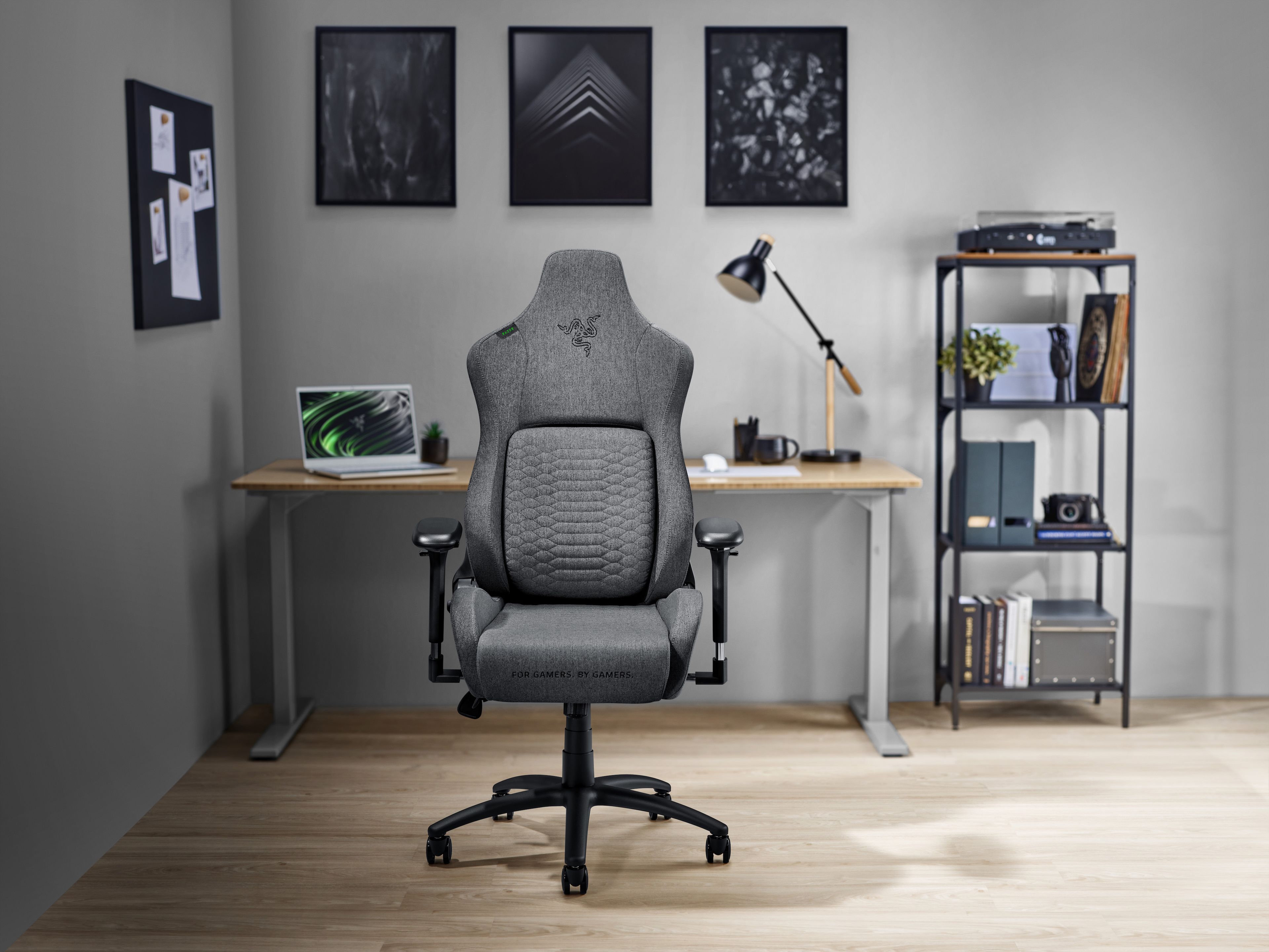 Razer Iskur, la silla gaming ernómica, anuncia nueva versión con acabado en  tela y un modelo XL más grande