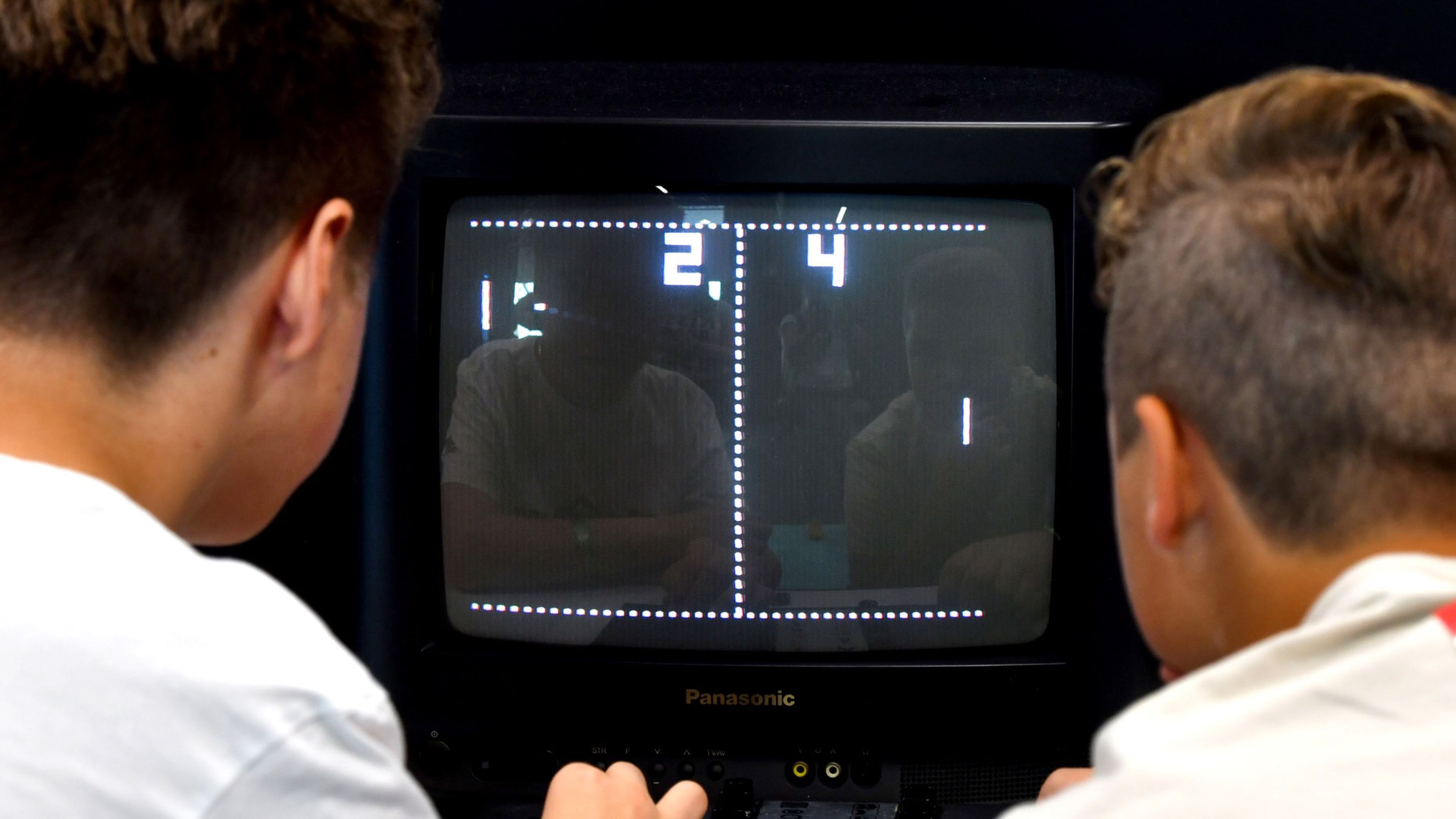 Células del cerebro humano aprenden a jugar Pong más rápido que la IA