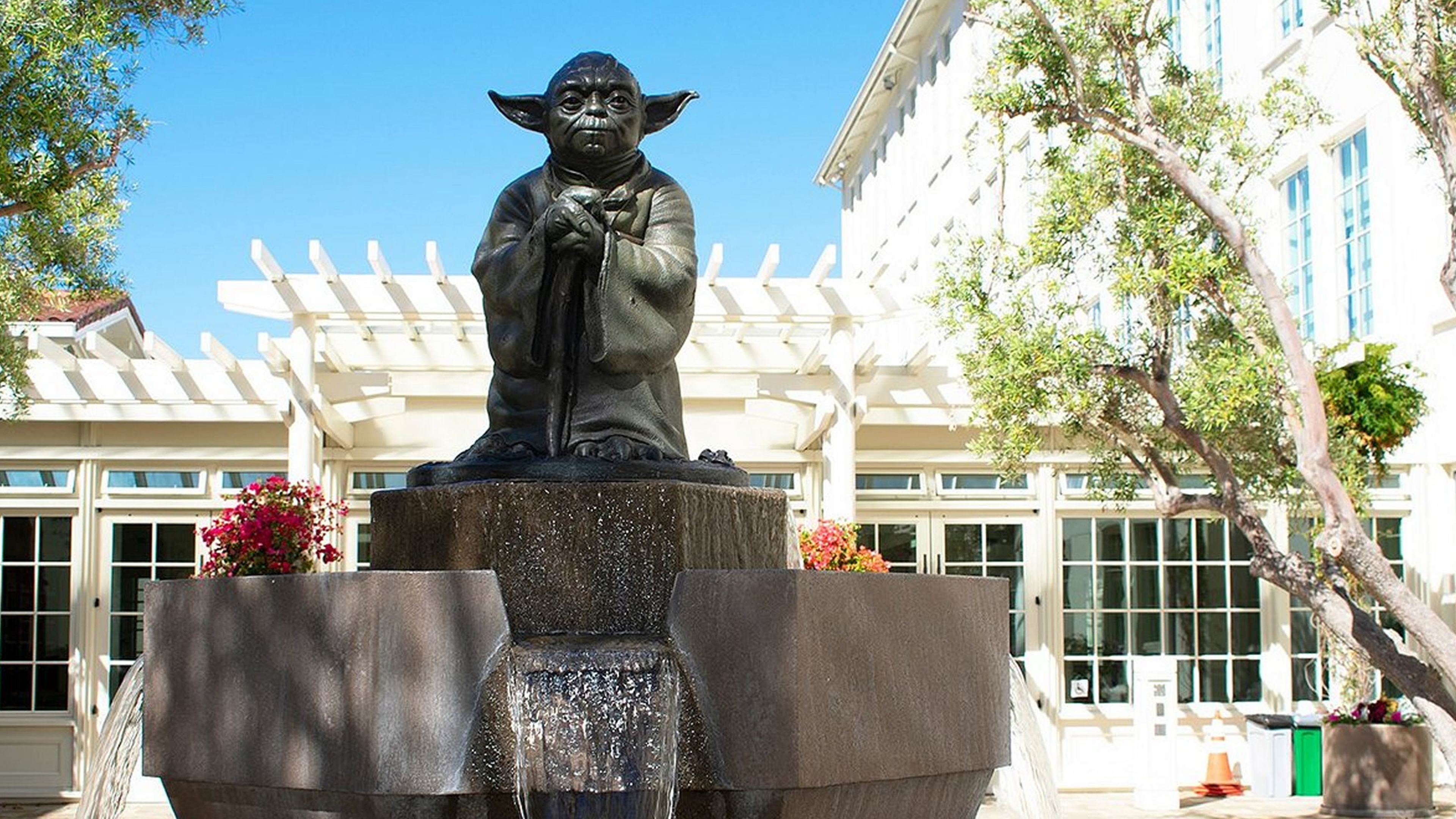 Estatua de Yoda en Lucasfilm