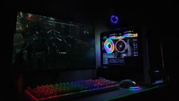 PC gaming con RGB