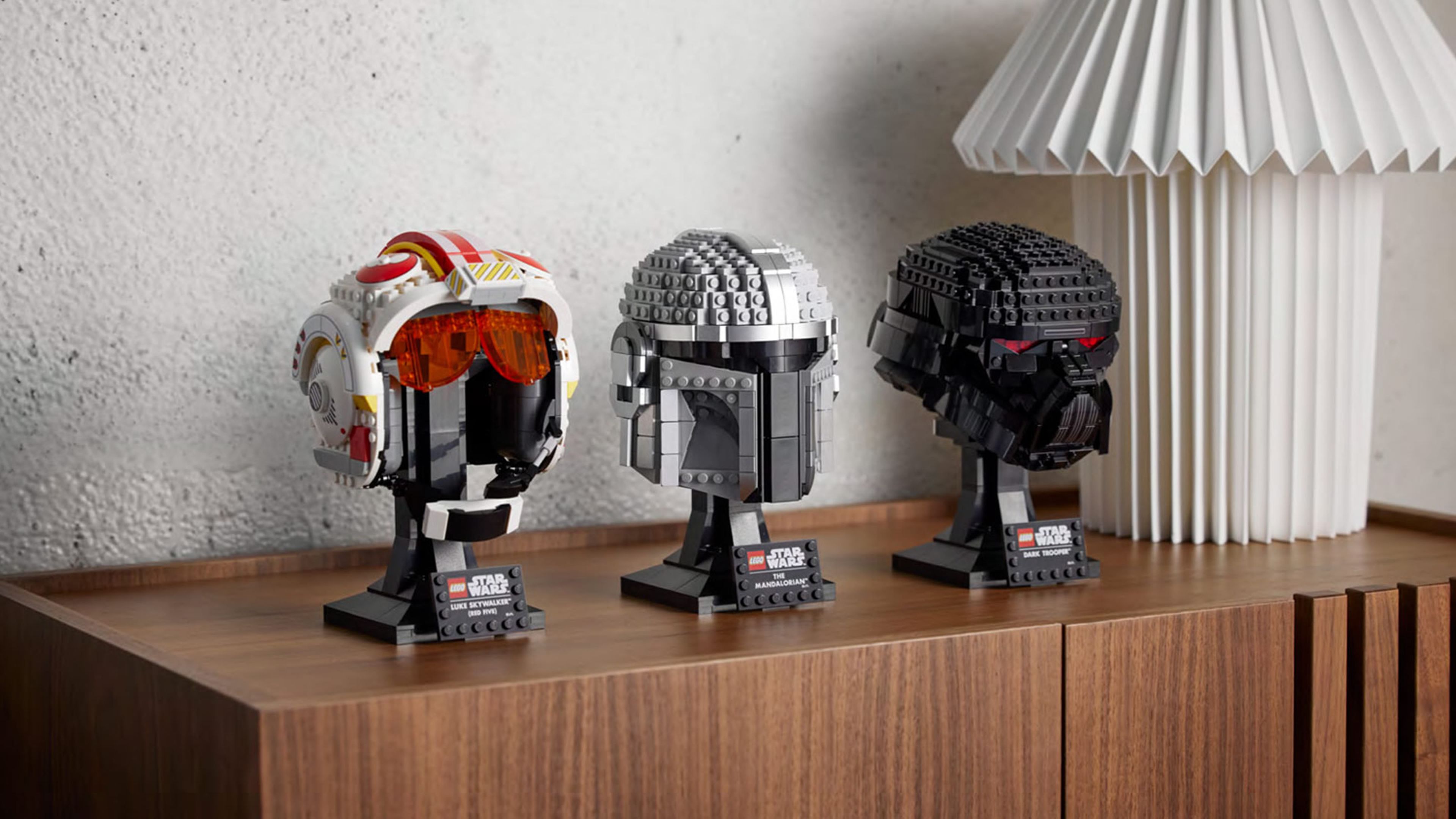 Cascos de LEGO Star Wars - Mandalorian, Luke Skywalker y Soldado Oscuro
