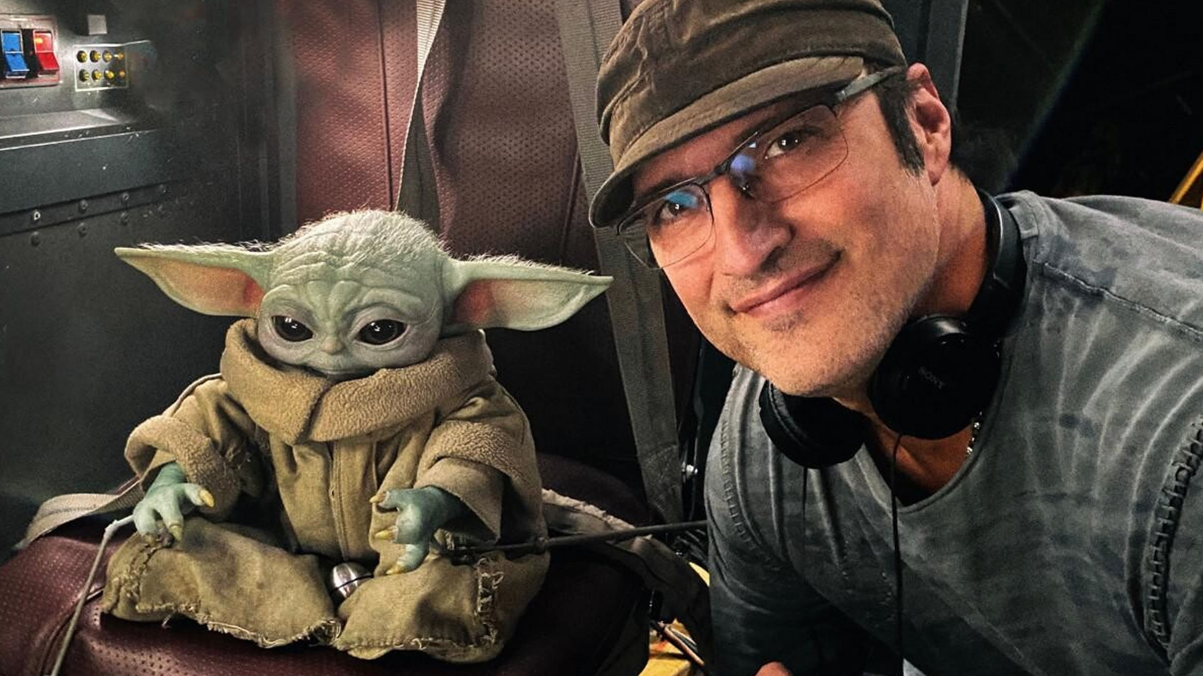 Robert Rodriguez y Baby Yoda