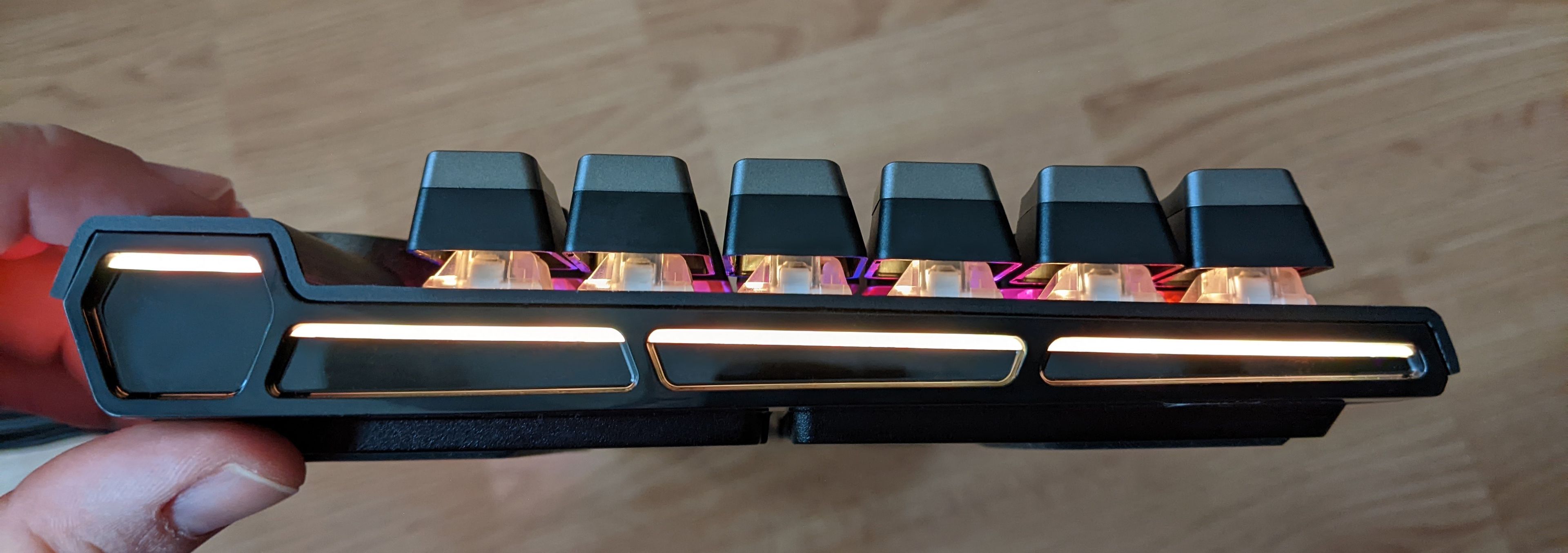Análisis Corsair K100 RGB lightedge