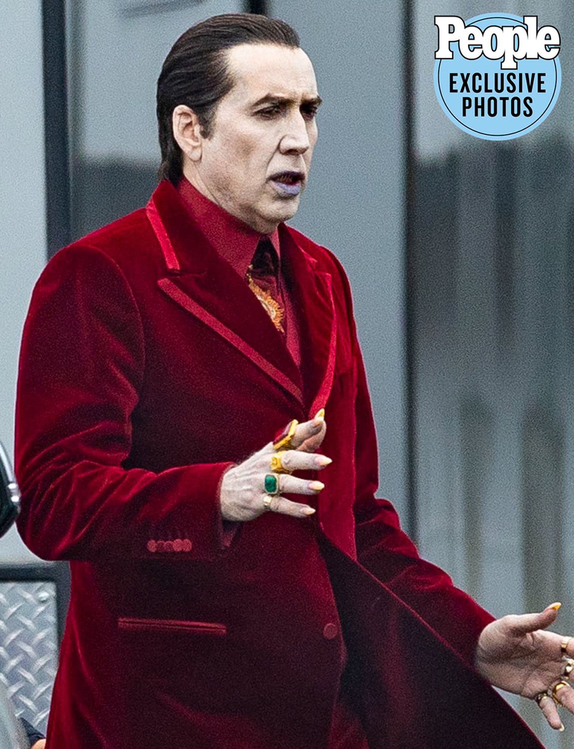 Primera imagen de Nicolas Cage como el Conde Drácula para la película Renfield