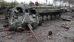Tanque ruso abatido en Ucrania