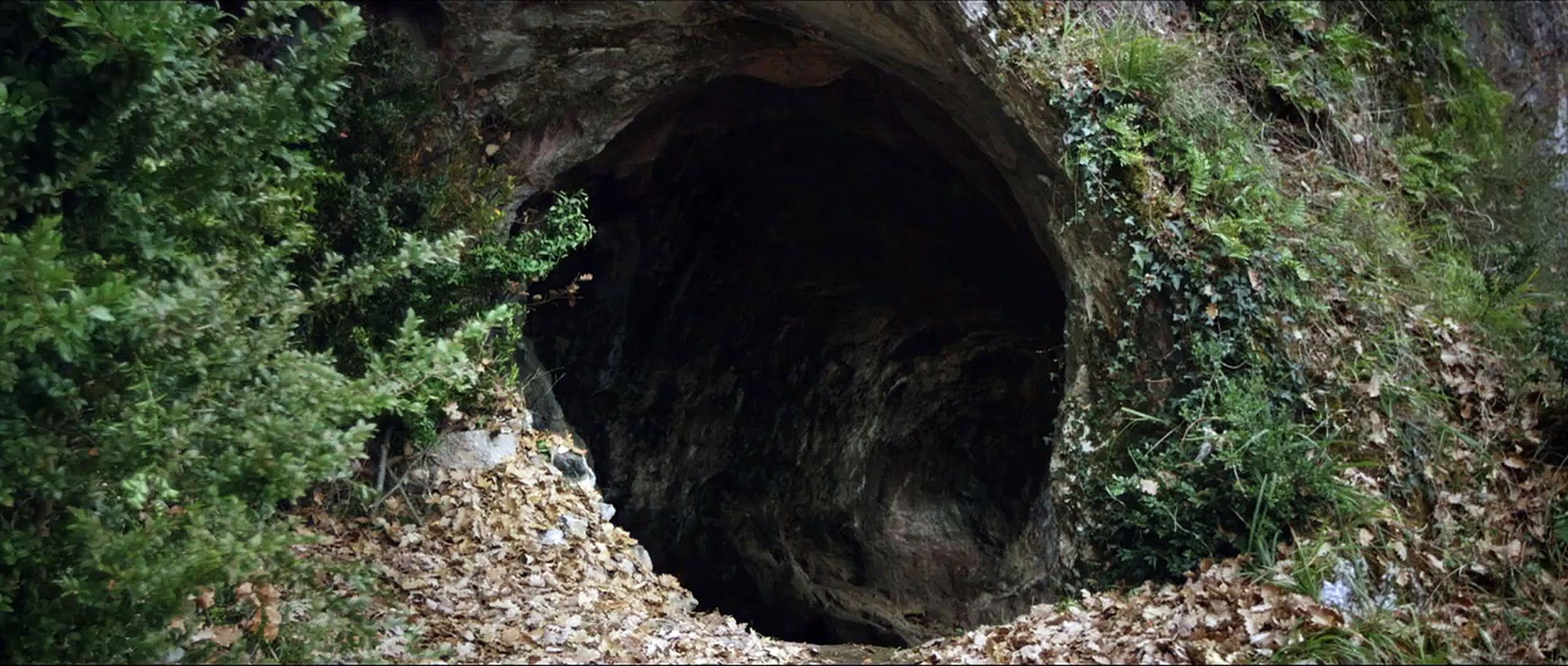 Far Cry Primal – Cavebnb Trailer - Concurso online
