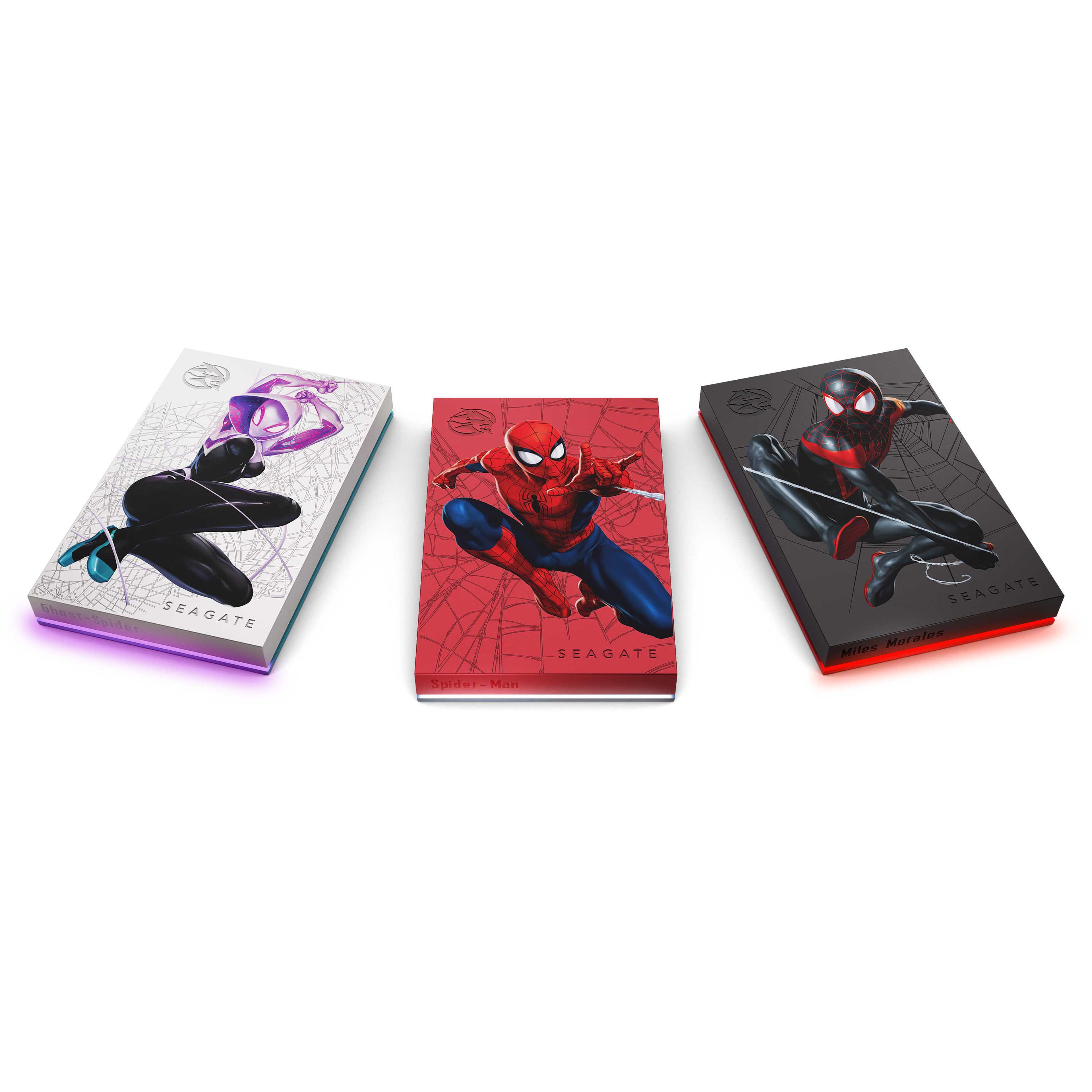 Spider Ghost, Spider-Man y Miles Morales son los tres superhéroes que protagonizan esta edición especial.