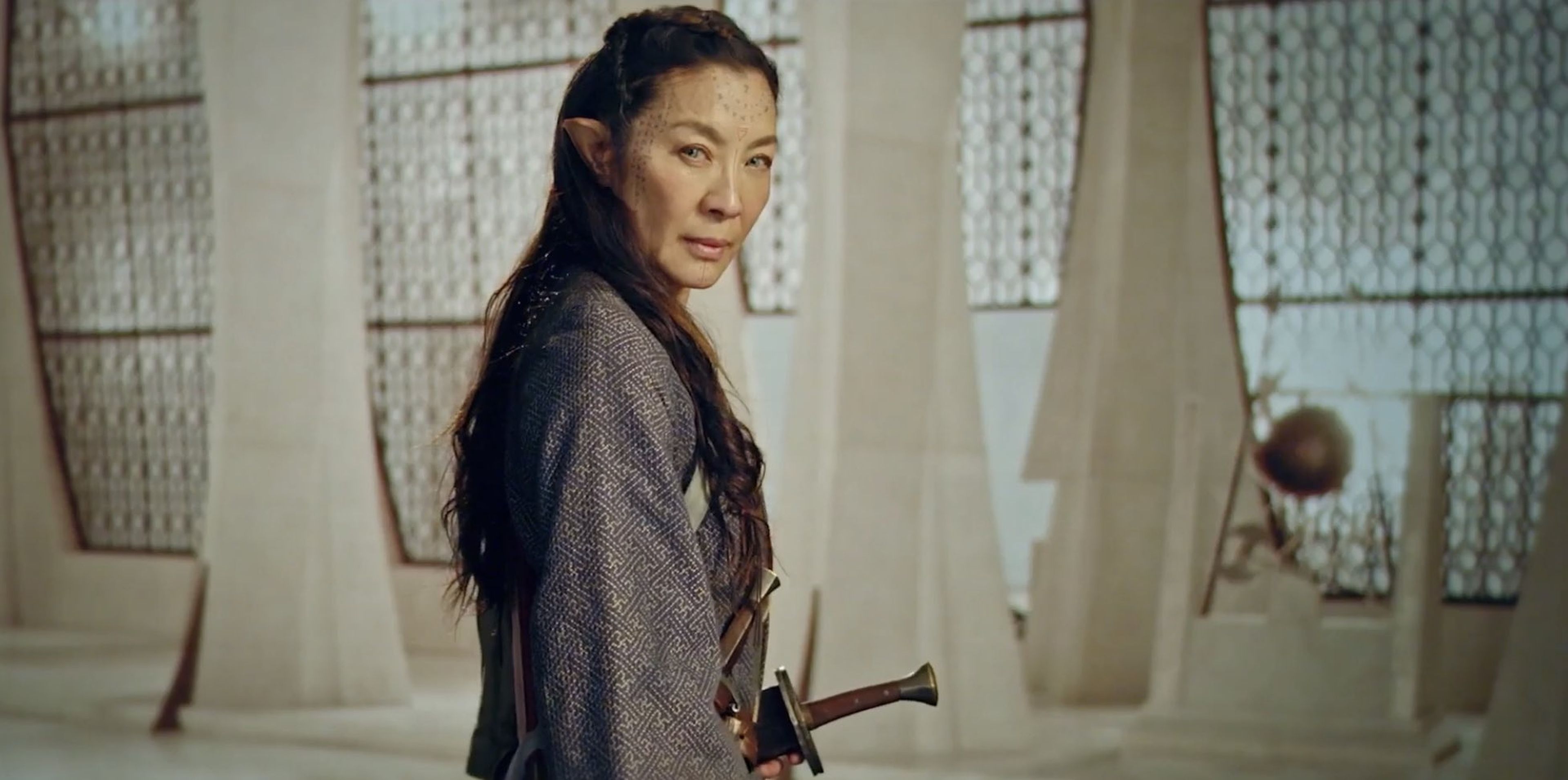 Nueva imagen de The Witcher Blood Origin con Michelle Yeoh