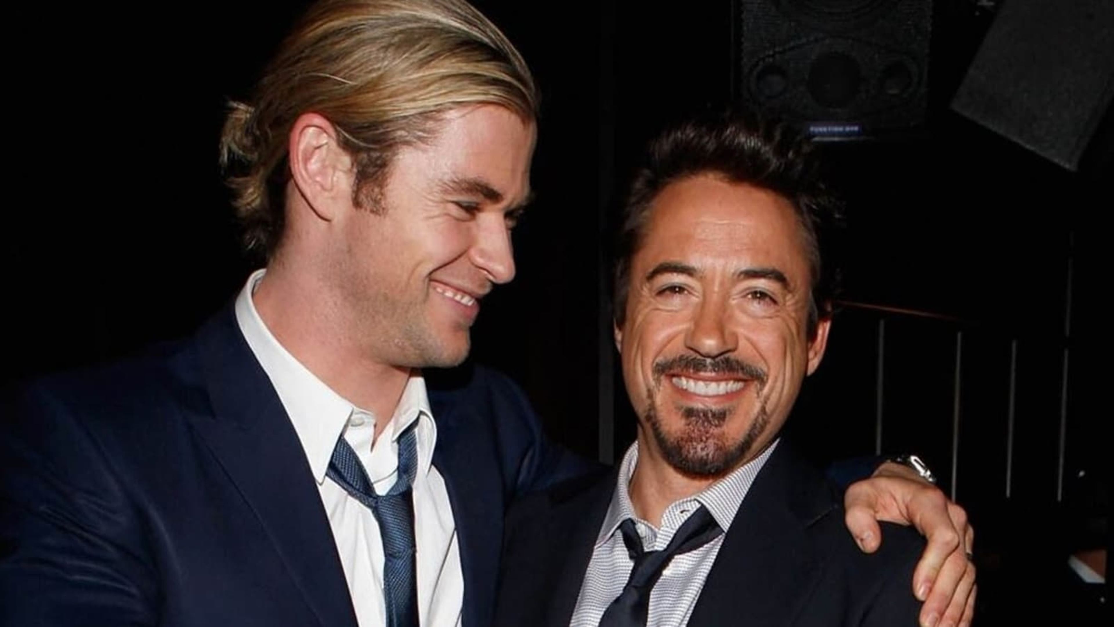 Chris Hemsworth y Robert Downey Jr.