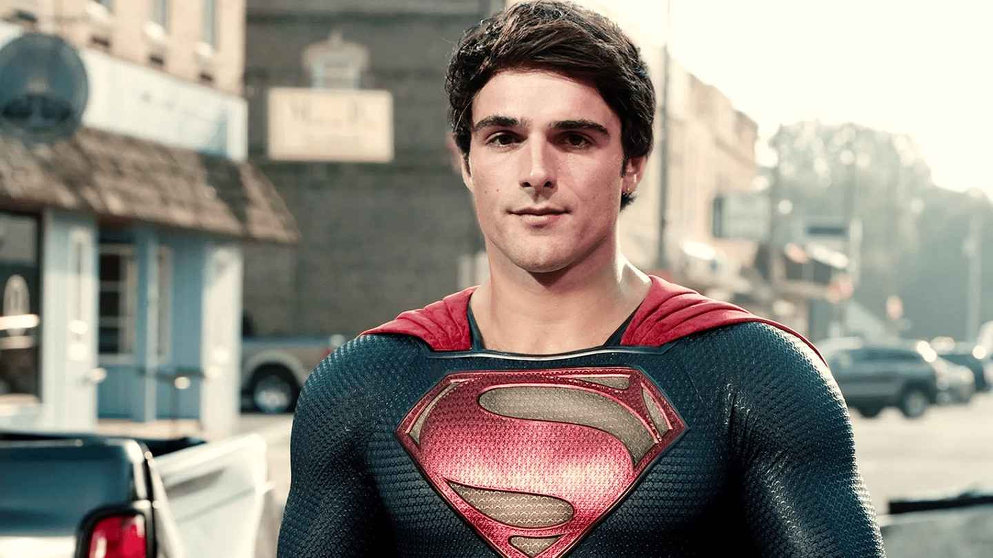 Jacob Elordi como Superman