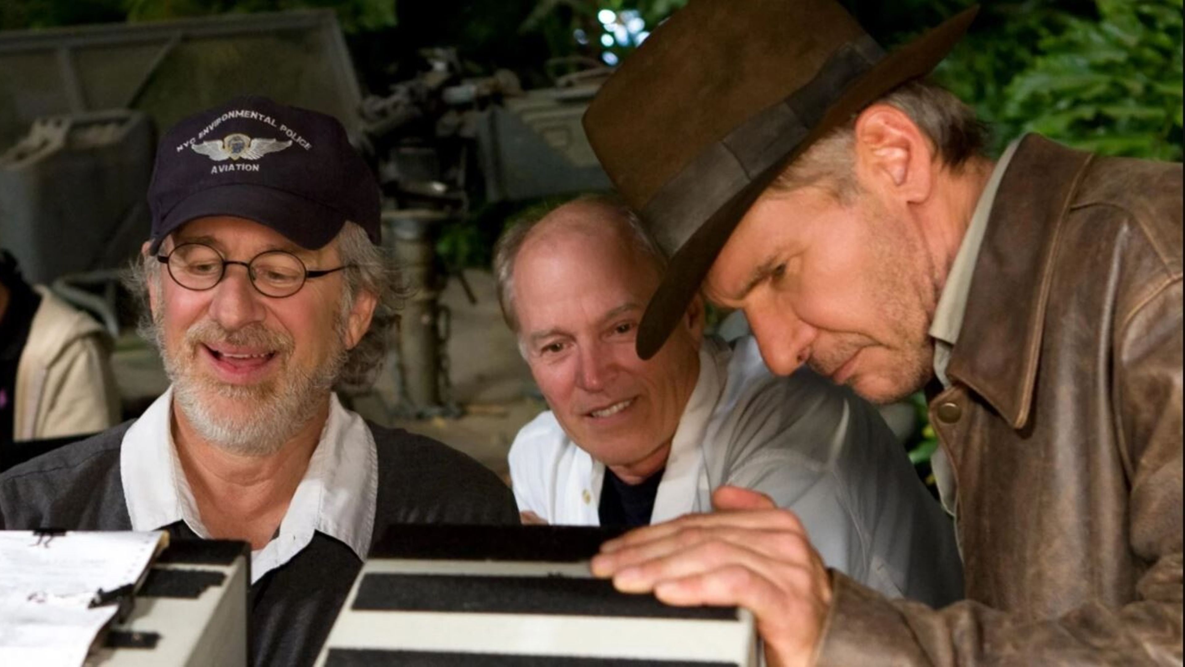 Steven Spielberg en el rodaje de Indiana Jones y el reino de la calavera de cristal