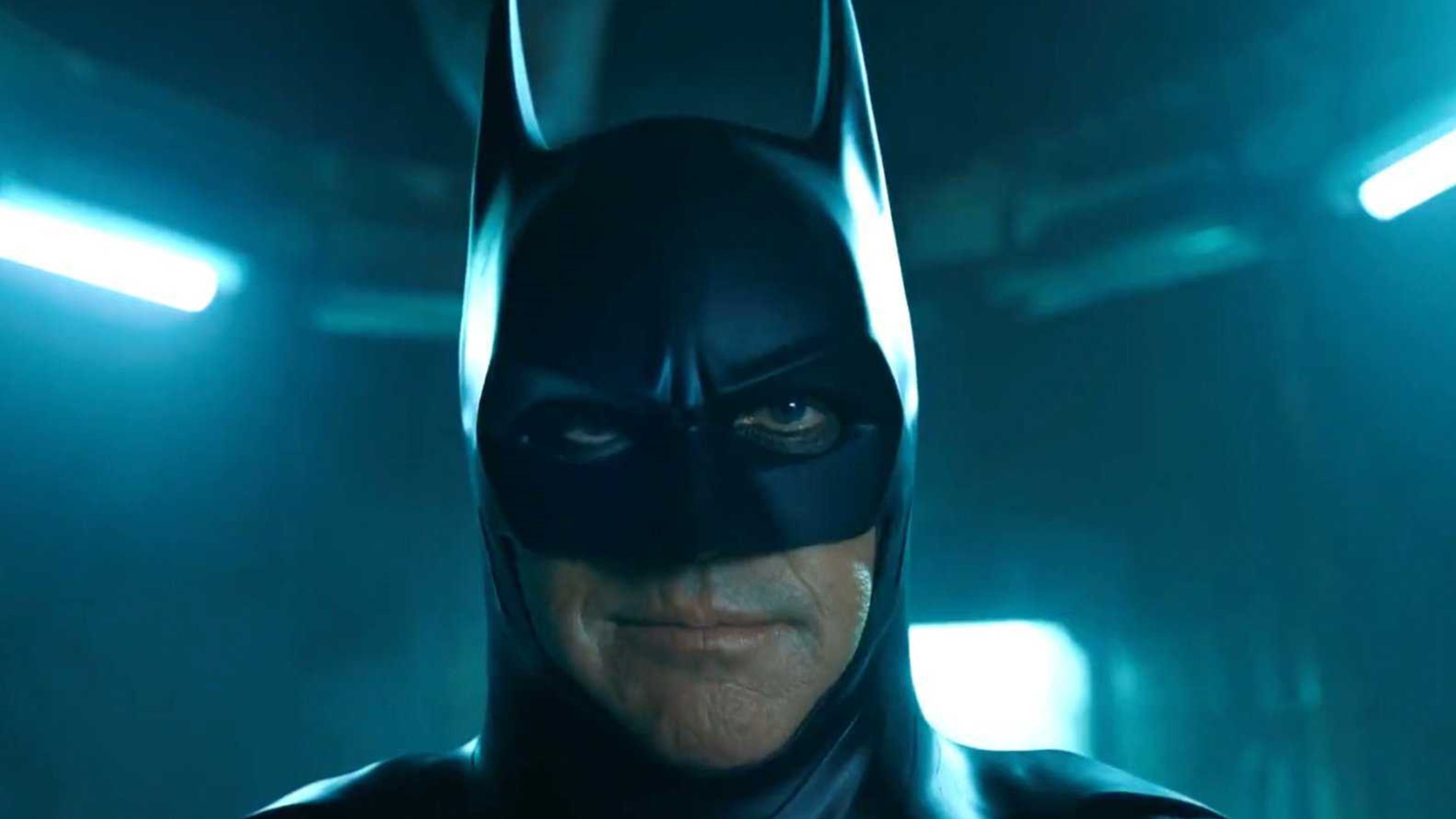 Michael Keaton como Batman en The Flash