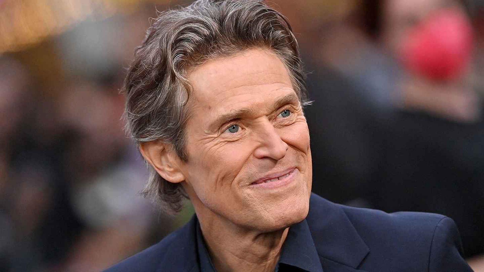 Willem Dafoe le pidió a Emma Stone que le abofeteara 20 veces fuera de