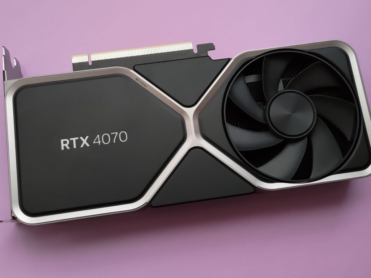 Este PC gaming de ASUS con RTX 3070 es muy completo, ideal para