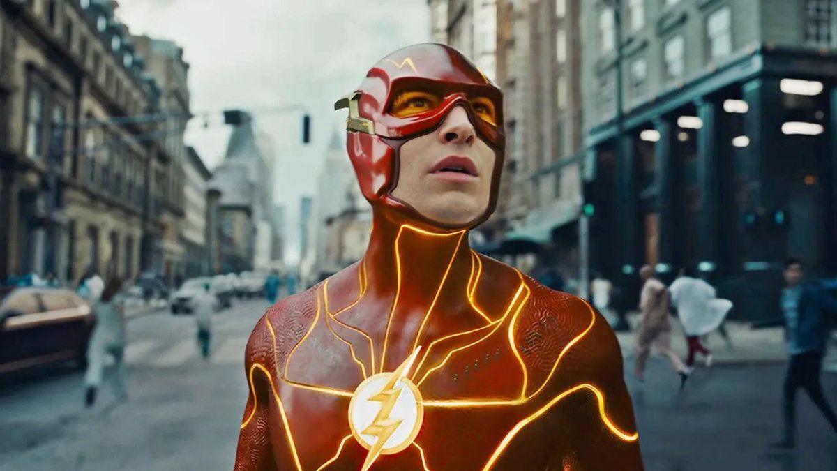 The Flash viene promosso in grande stile con una parata di 600 droni