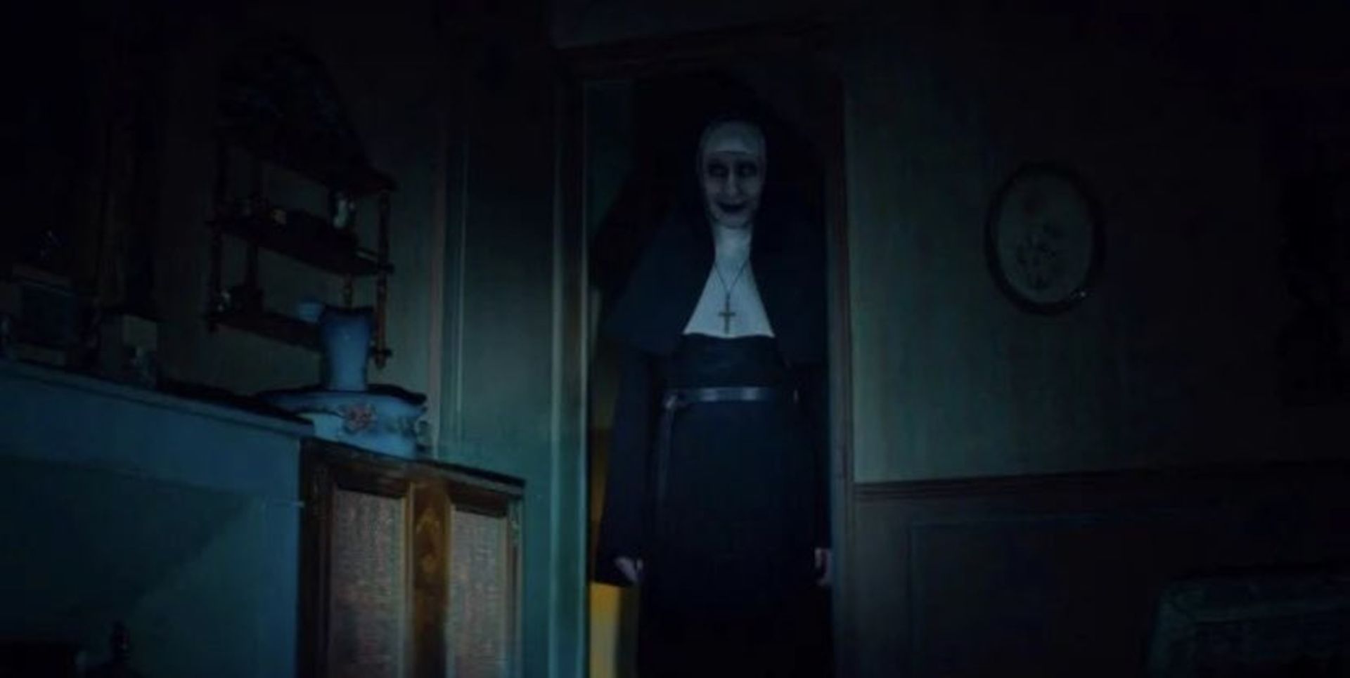 Primeras imágenes oficiales de La monja 2, la nueva película de terror ...