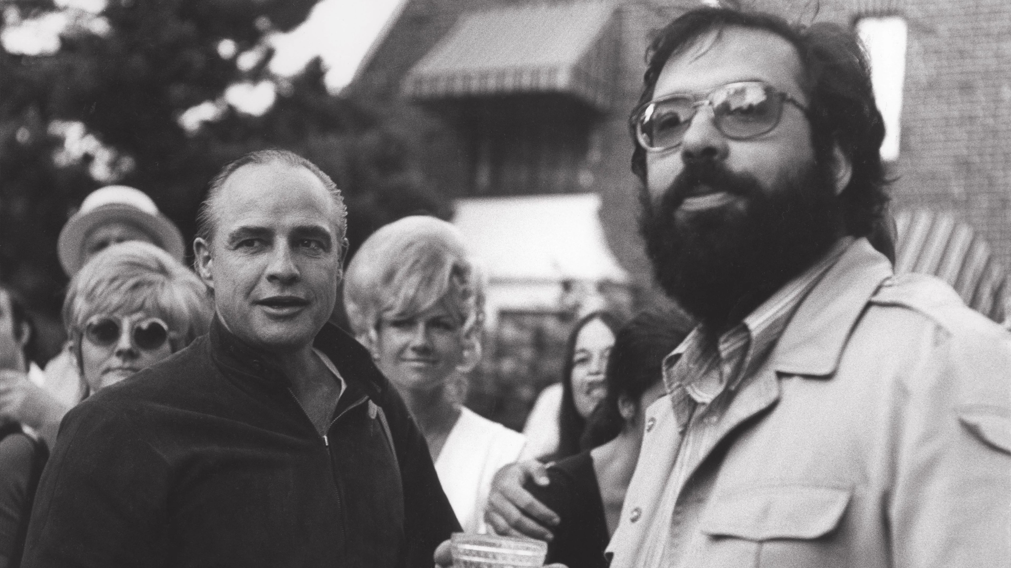 Francis Ford Coppola y Marlon Brando en el rodaje de El Padrino
