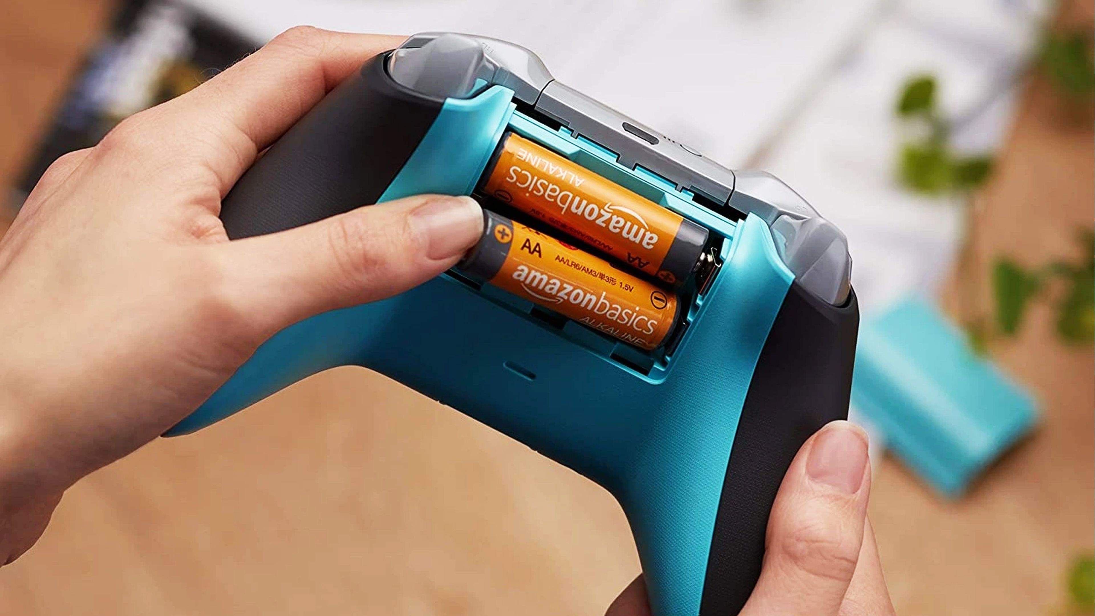 Olvida las pilas: Xbox tendrá nueva batería recargable para sus controles