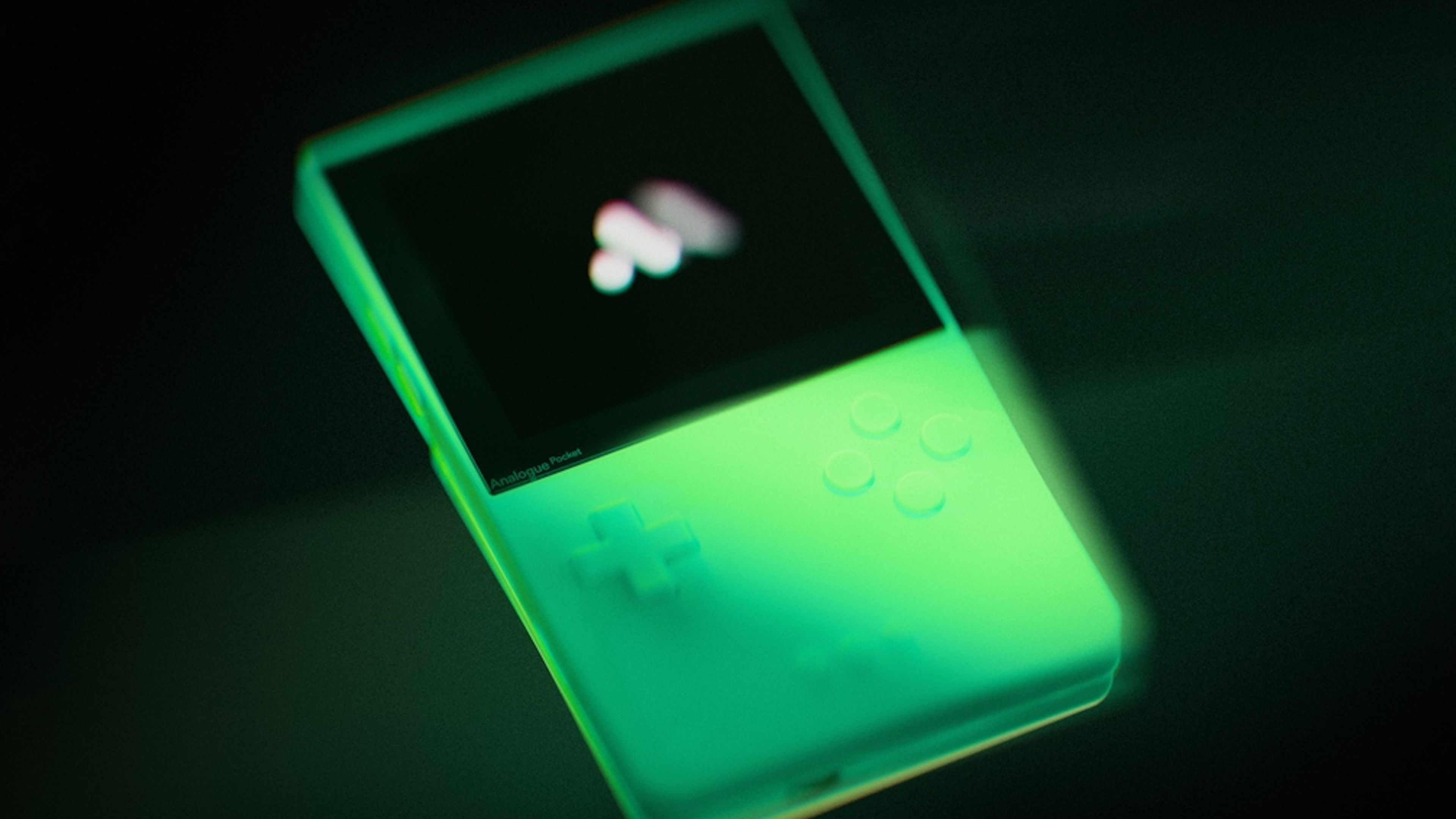 Analogue Pocket presenta una edición limitada que brilla en la oscuridad