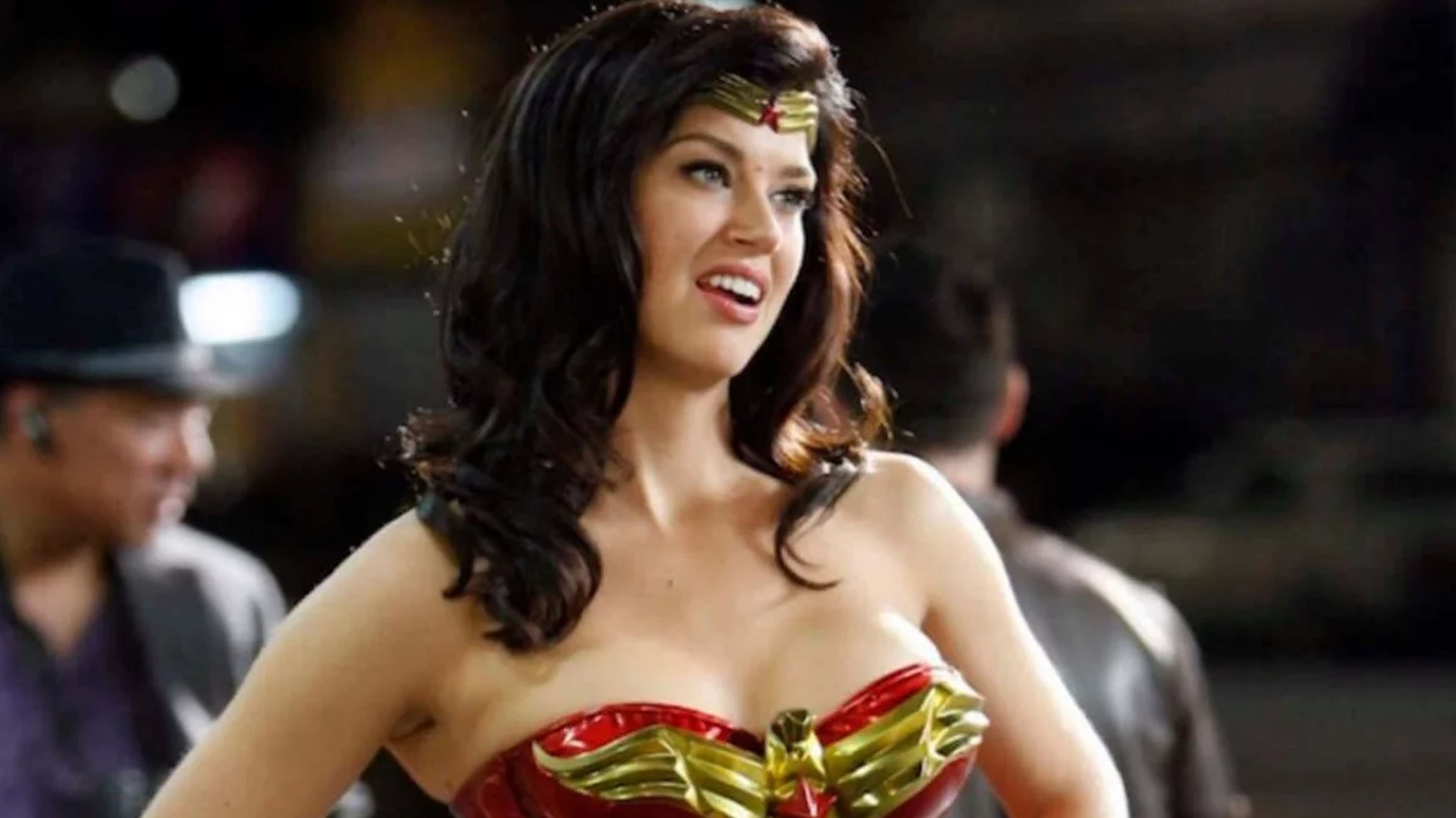 Piloto de Wonder Woman (2011) - Diana Prince (Adrianne Palicki)