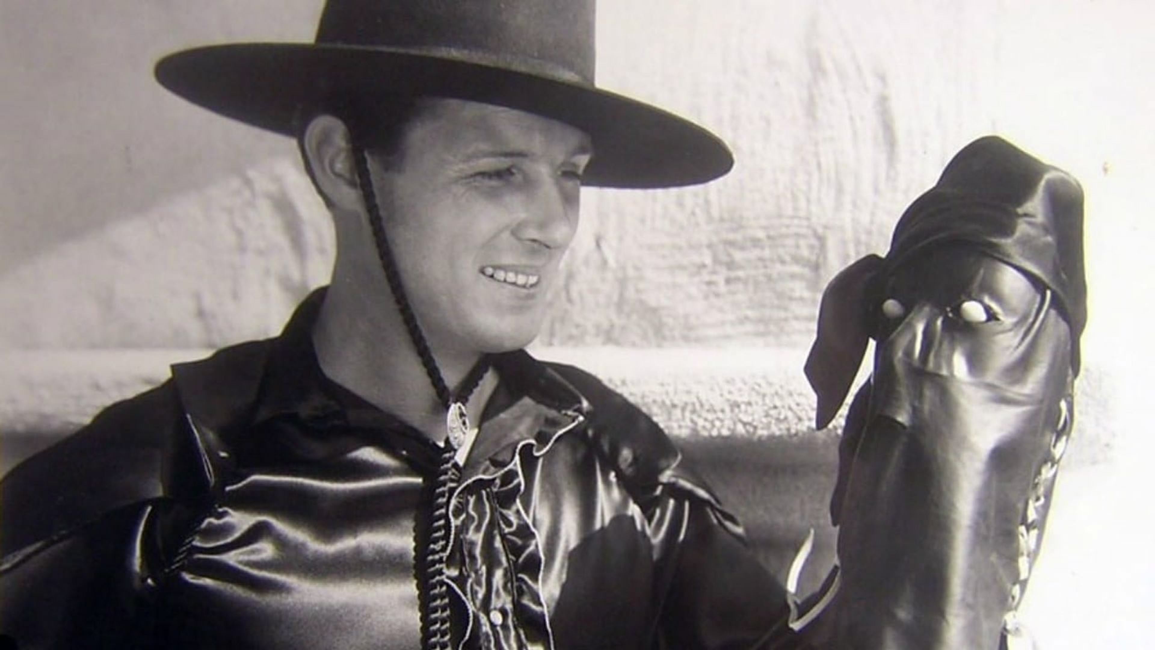 The Bold Caballero (1936) - Don Diego Vega (Robert Livingston)