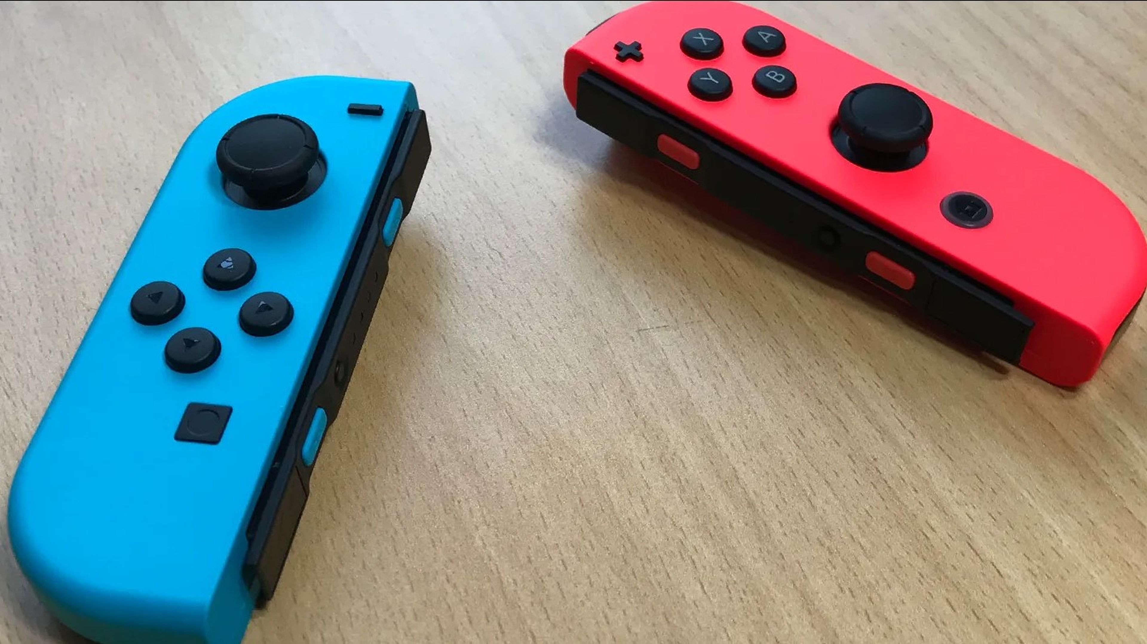 Estos Joy-Con de Nintendo Switch simulan el mejor mando de la historia